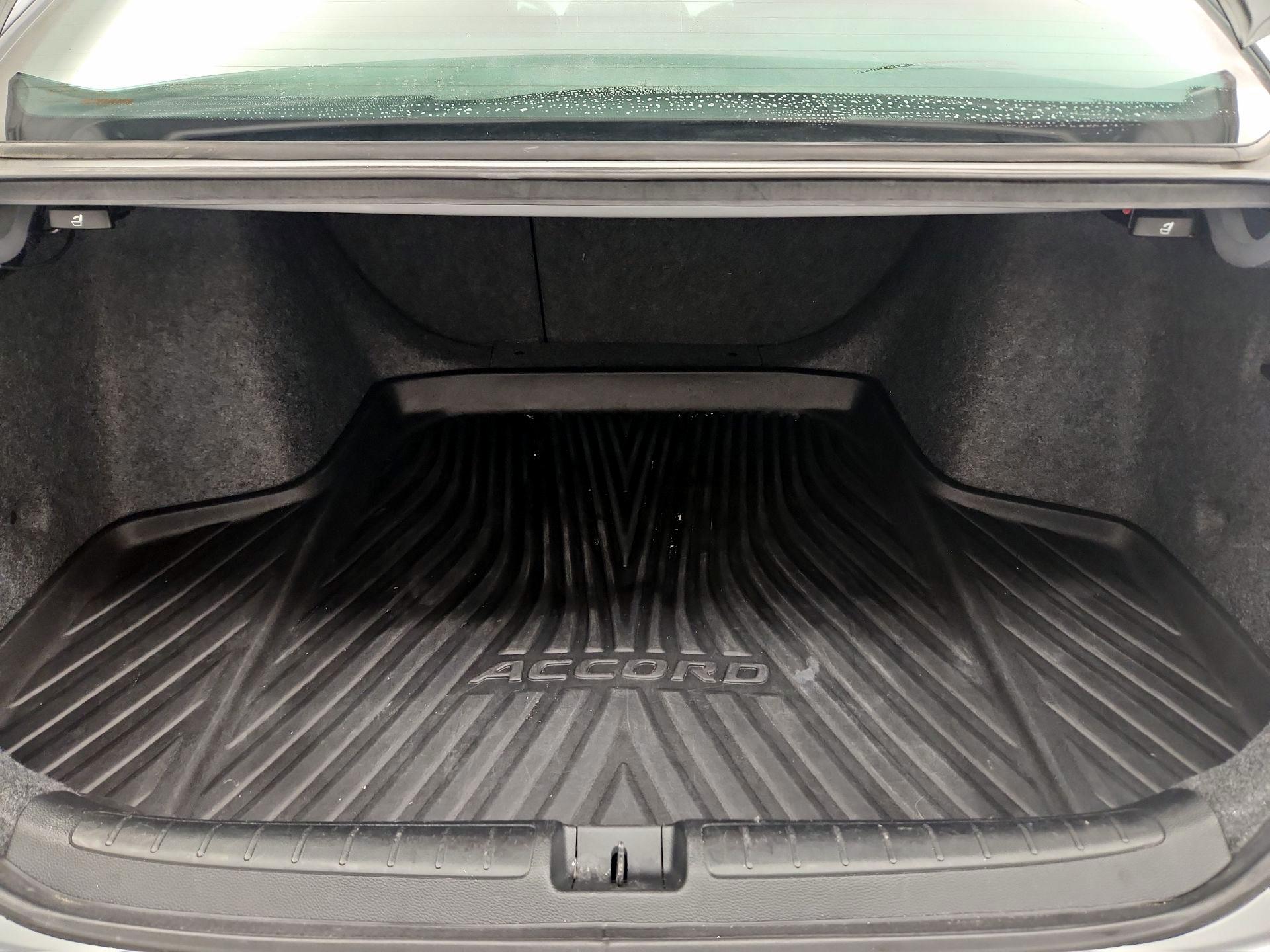 Thumbnail: 2019 Honda Accord - 20