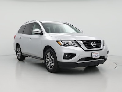 2020 Nissan Pathfinder SV
