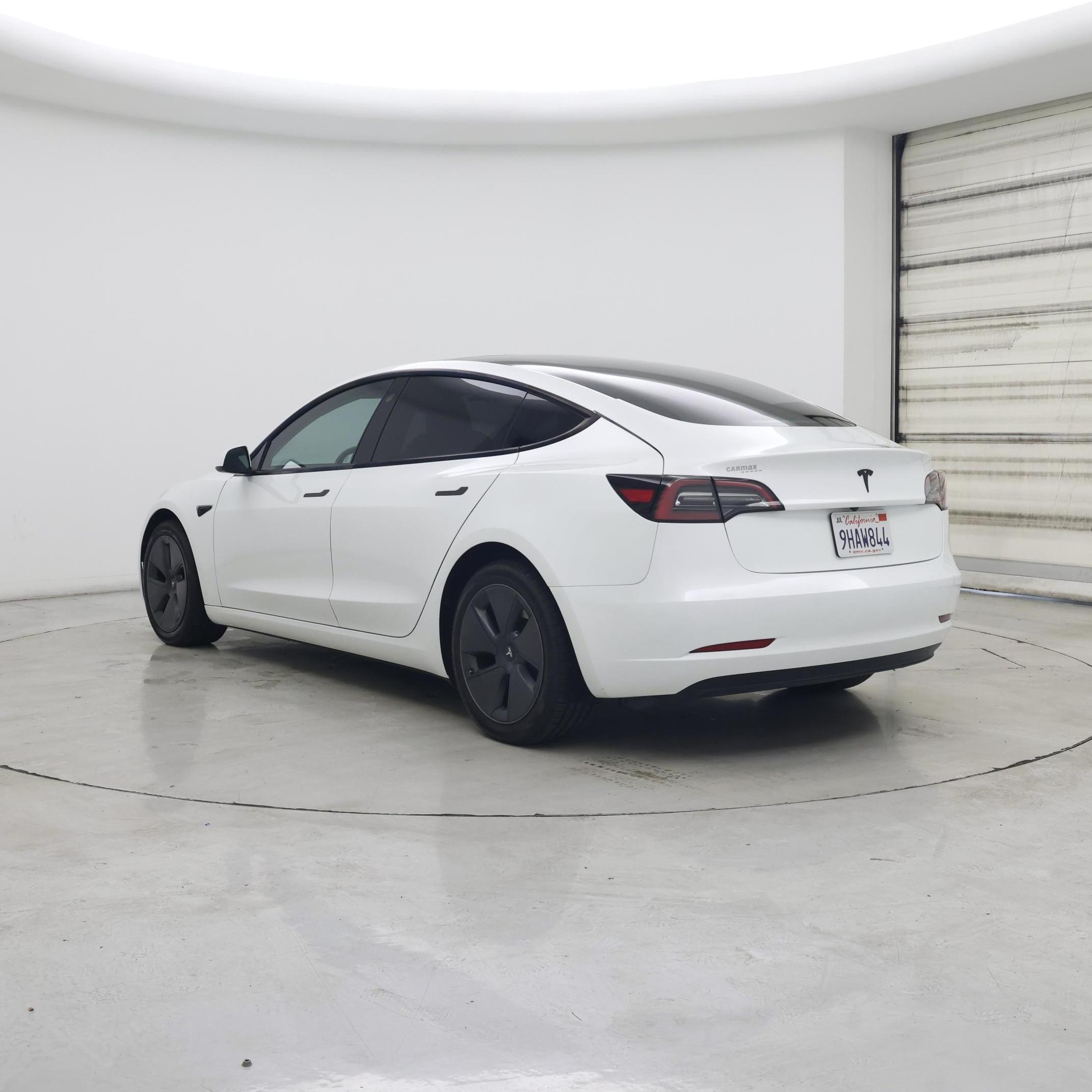 Thumbnail: 2023 Tesla Model 3 - 2