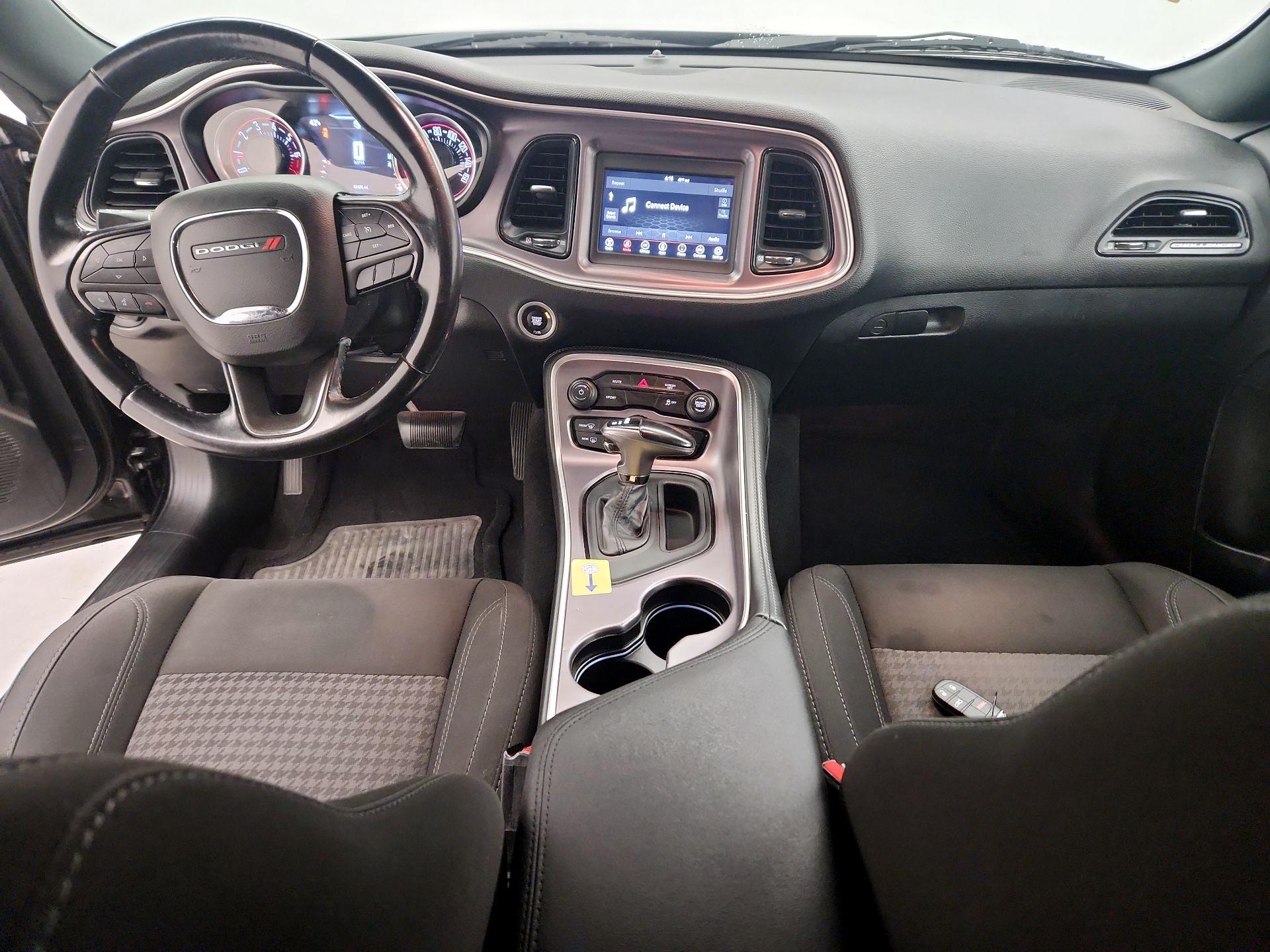 Thumbnail: 2019 Dodge Challenger - 9