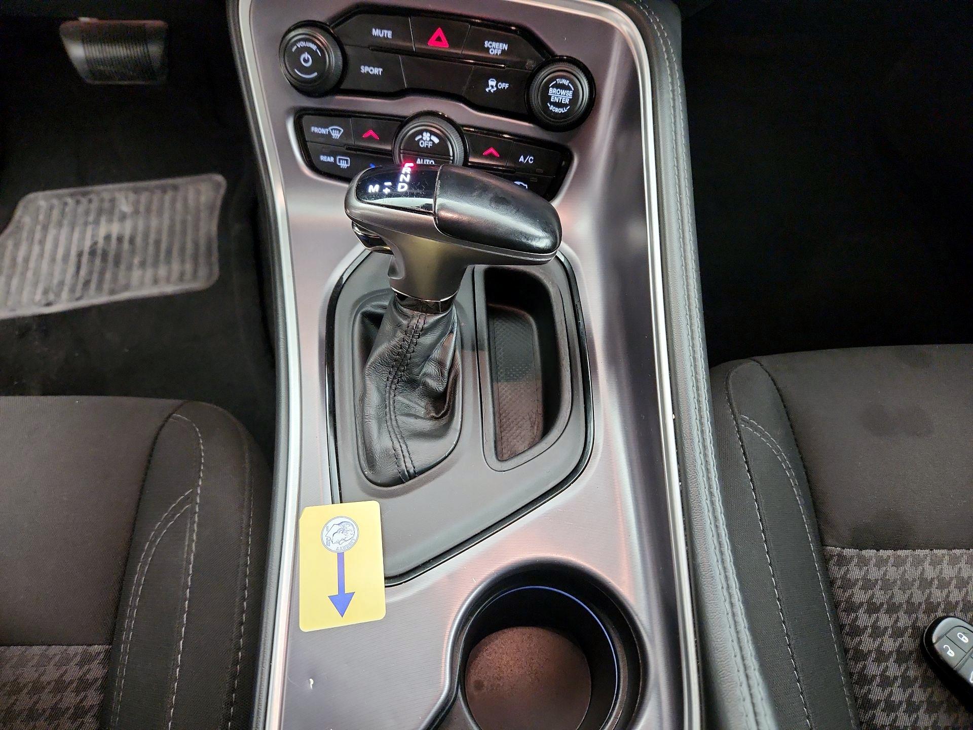 Thumbnail: 2019 Dodge Challenger - 17