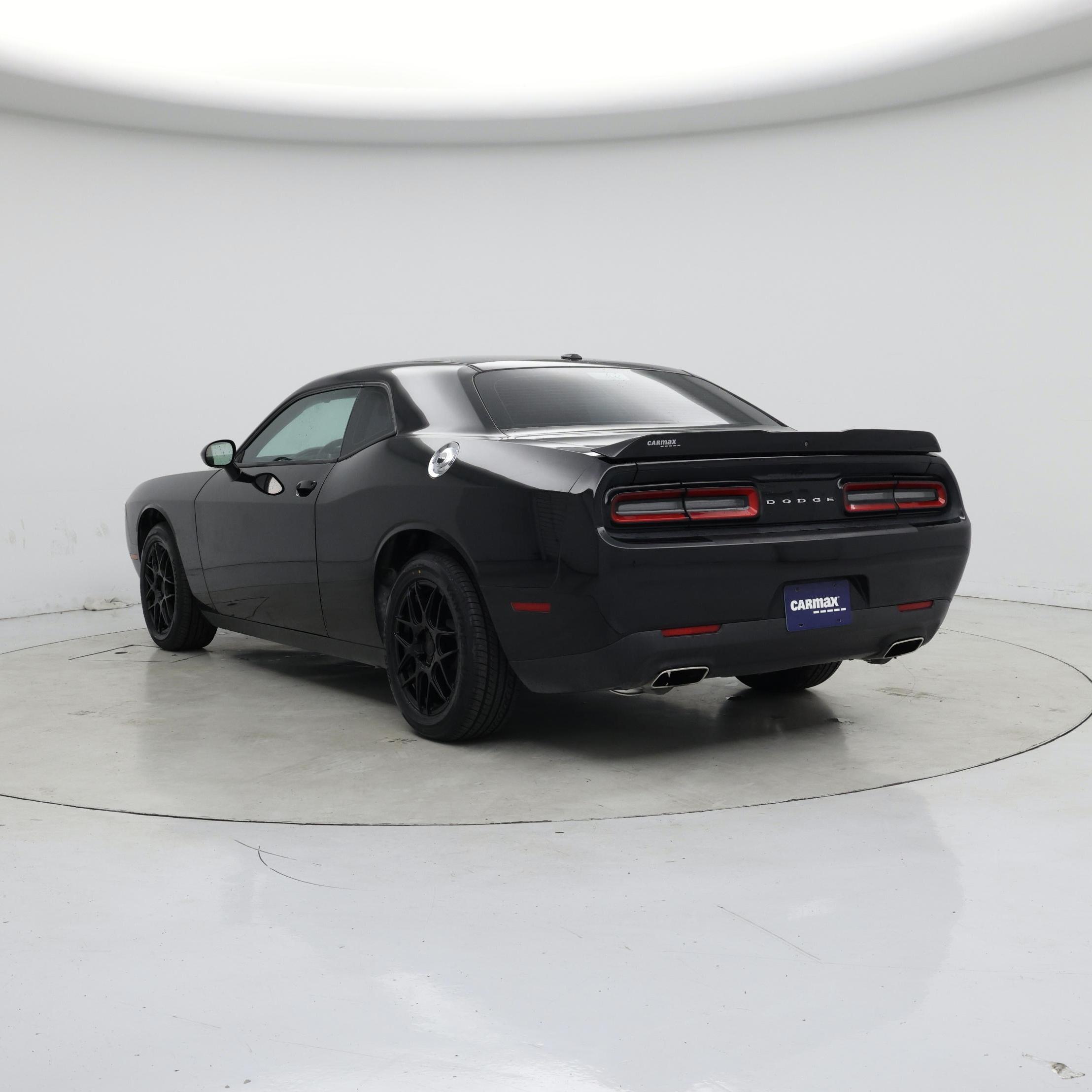 Thumbnail: 2019 Dodge Challenger - 2