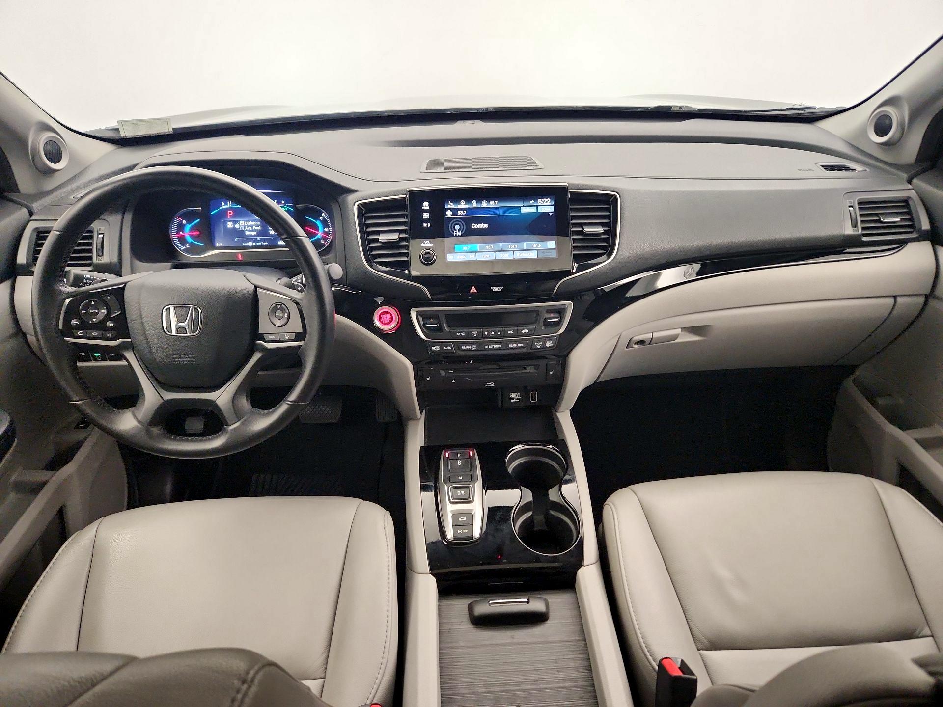 Thumbnail: 2019 Honda Pilot - 9