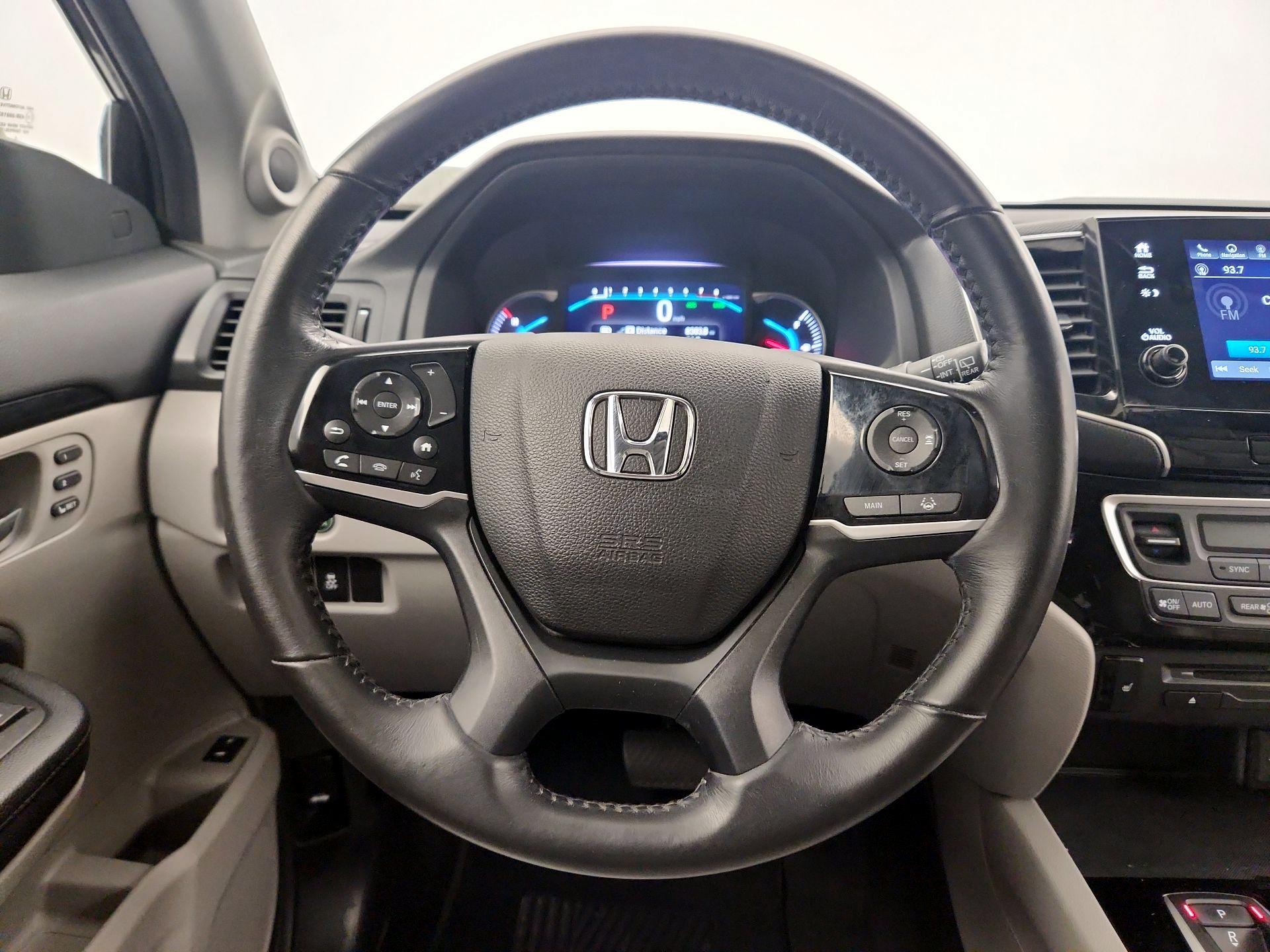 Thumbnail: 2019 Honda Pilot - 10