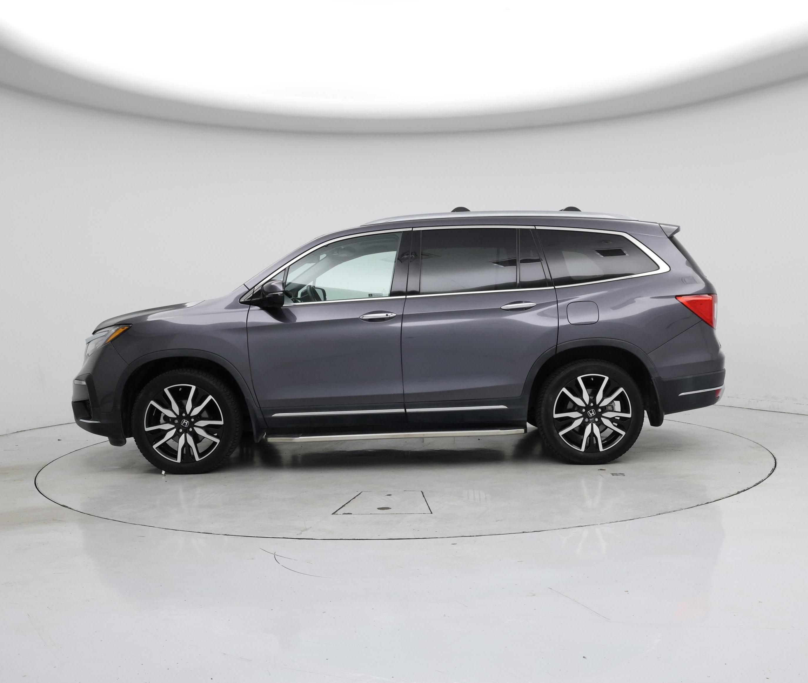 Thumbnail: 2019 Honda Pilot - 3