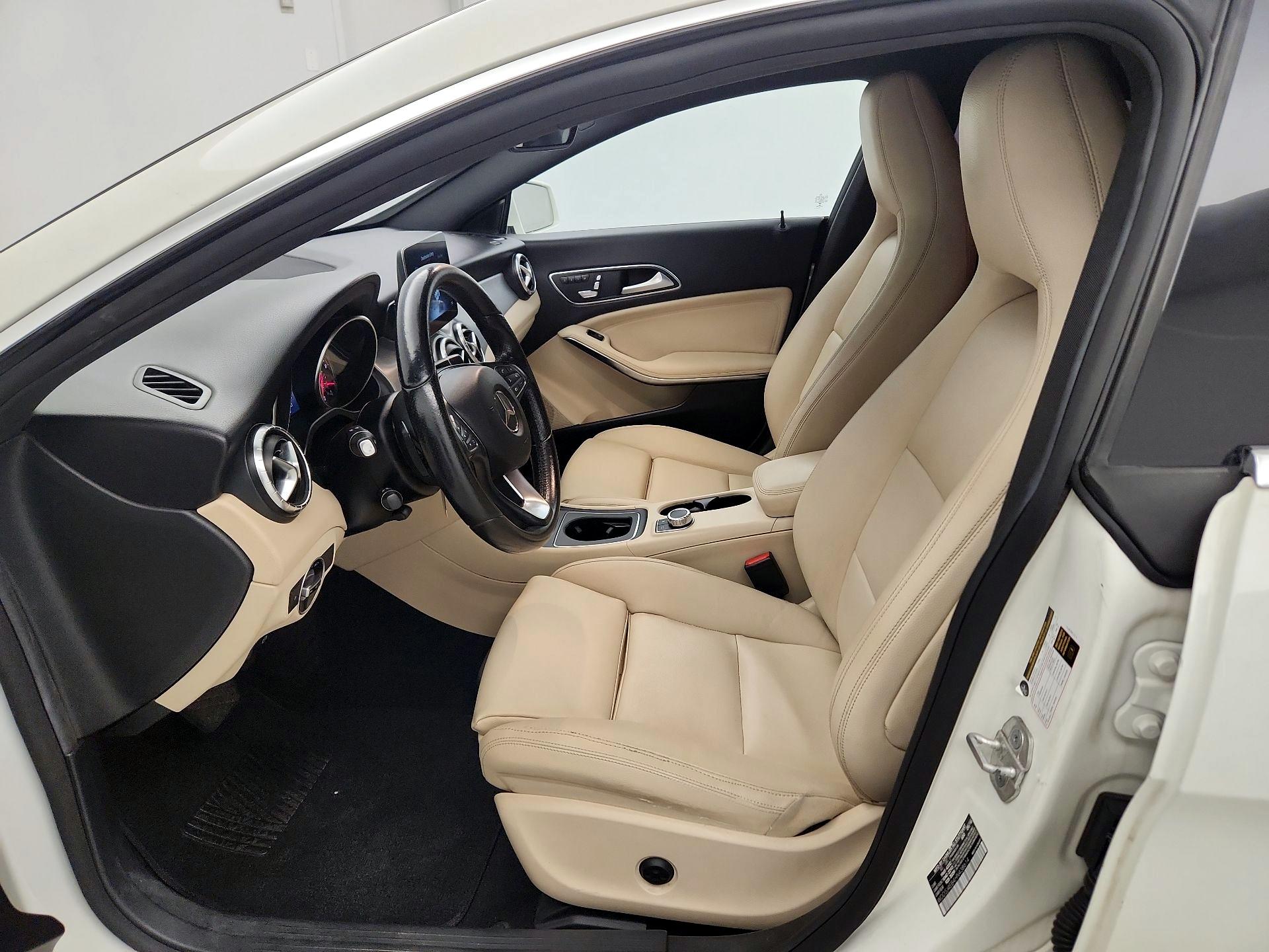 Thumbnail: 2017 Mercedes-Benz CLA - 11