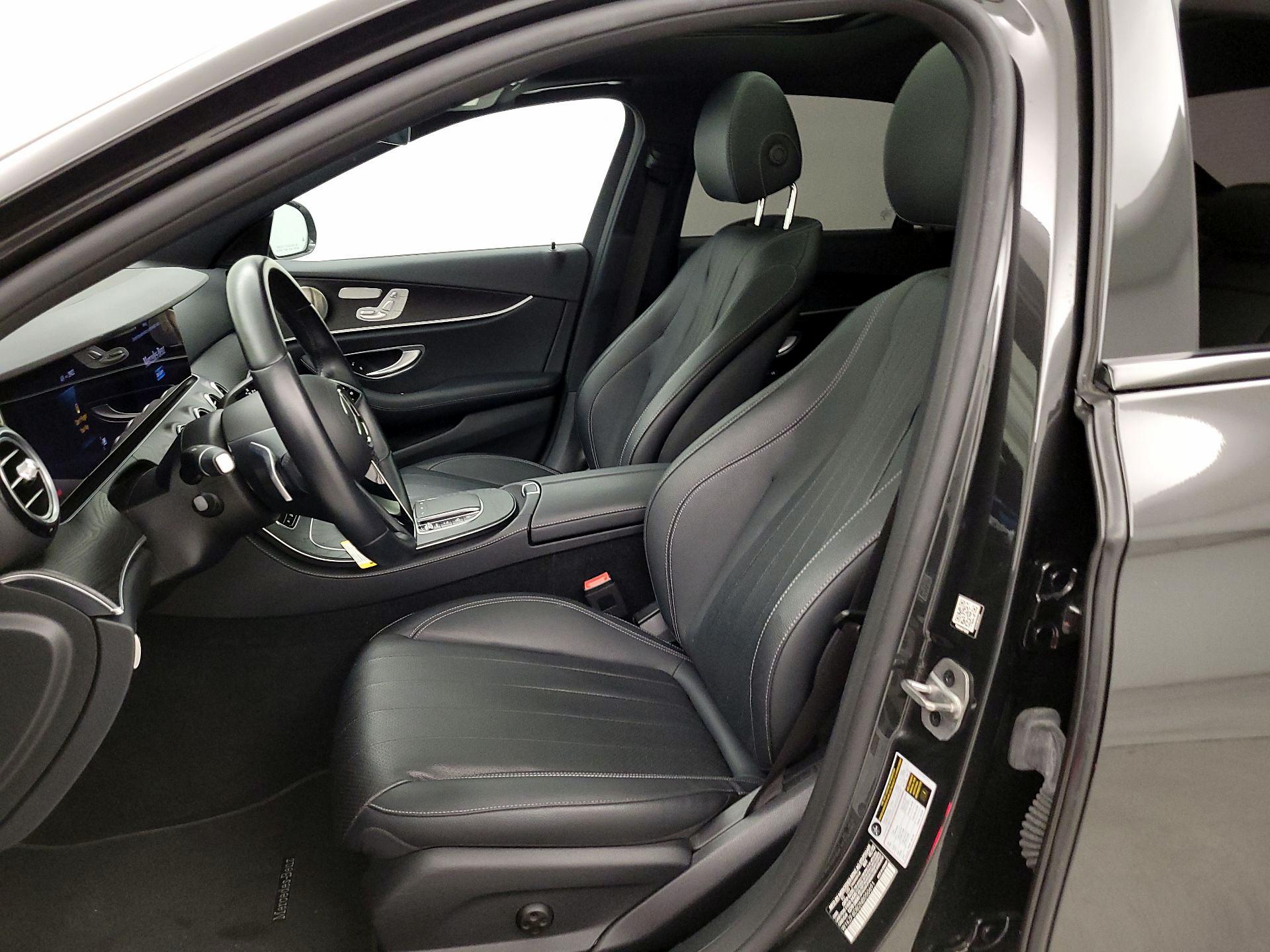 Thumbnail: 2022 Mercedes-Benz E-Class - 11