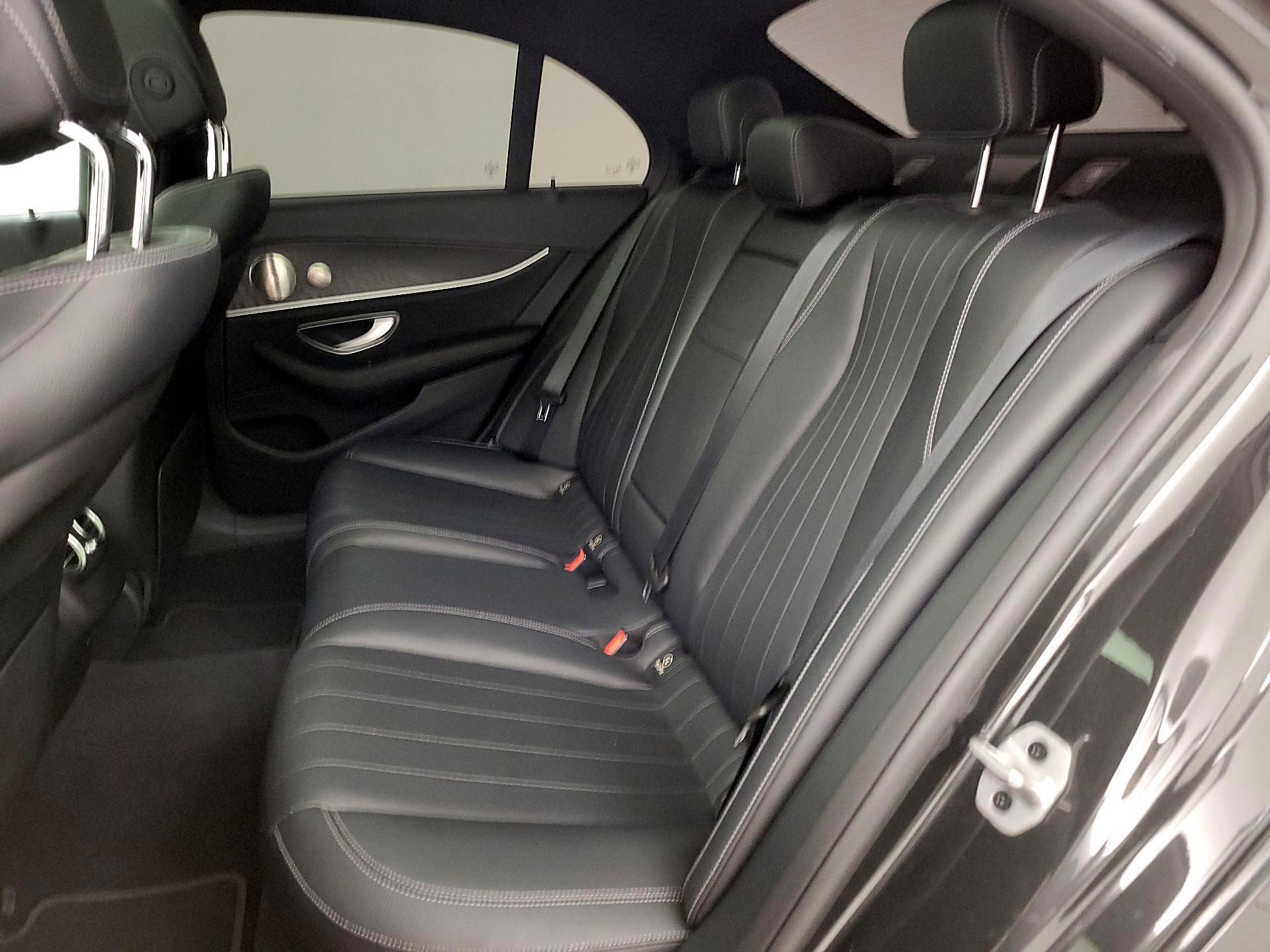 Thumbnail: 2022 Mercedes-Benz E-Class - 18