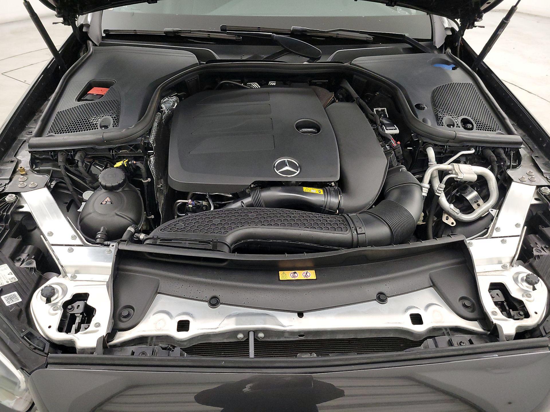 Thumbnail: 2022 Mercedes-Benz E-Class - 19