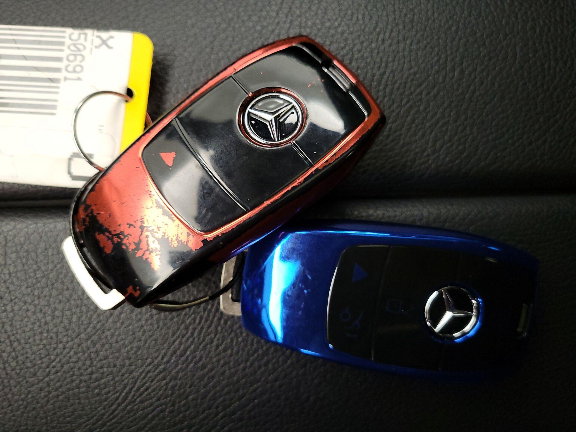 Thumbnail: 2022 Mercedes-Benz E-Class - 20