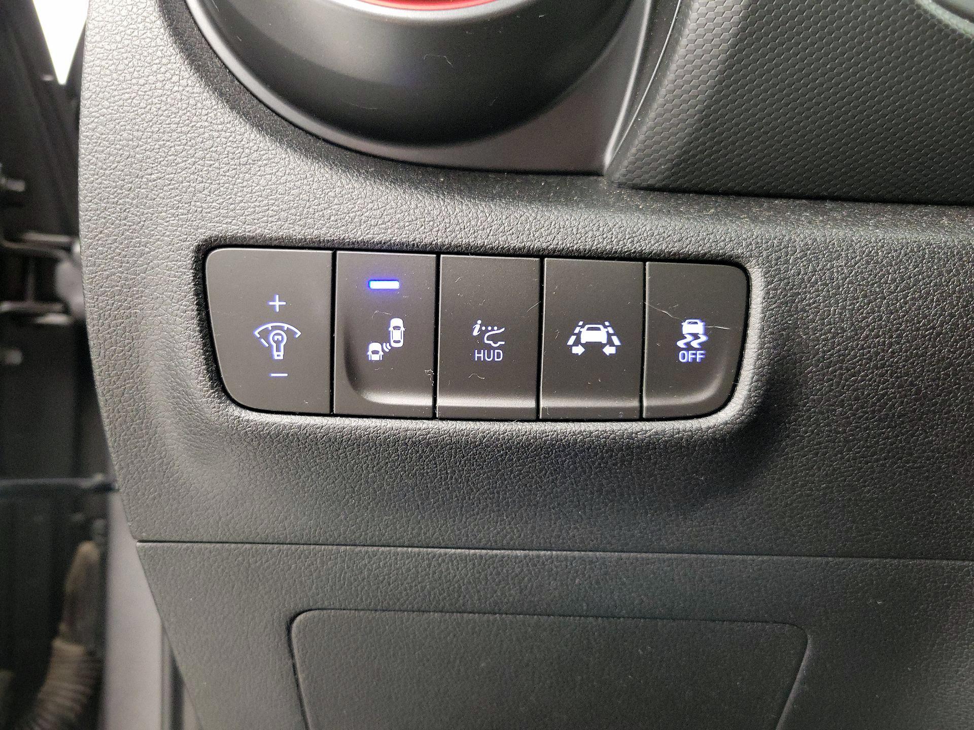 Thumbnail: 2019 Hyundai Kona - 13