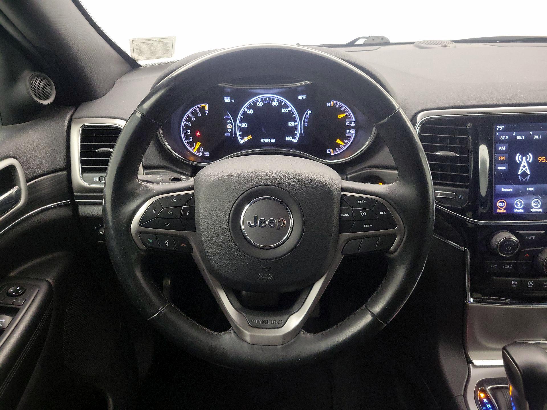 Thumbnail: 2019 Jeep Grand Cherokee - 10