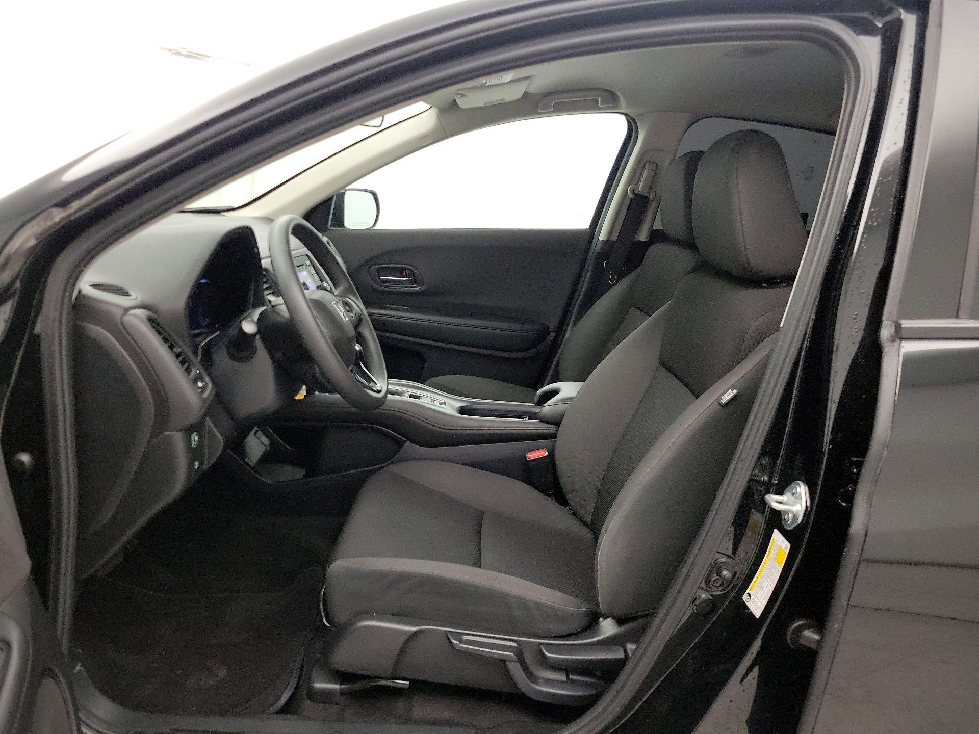 Thumbnail: 2022 Honda HR-V - 11