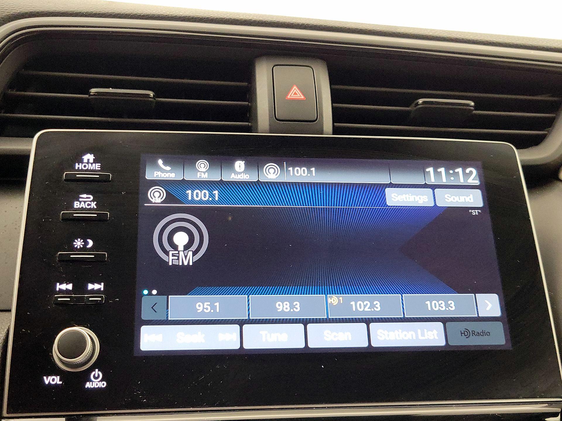 Thumbnail: 2019 Honda Insight - 15