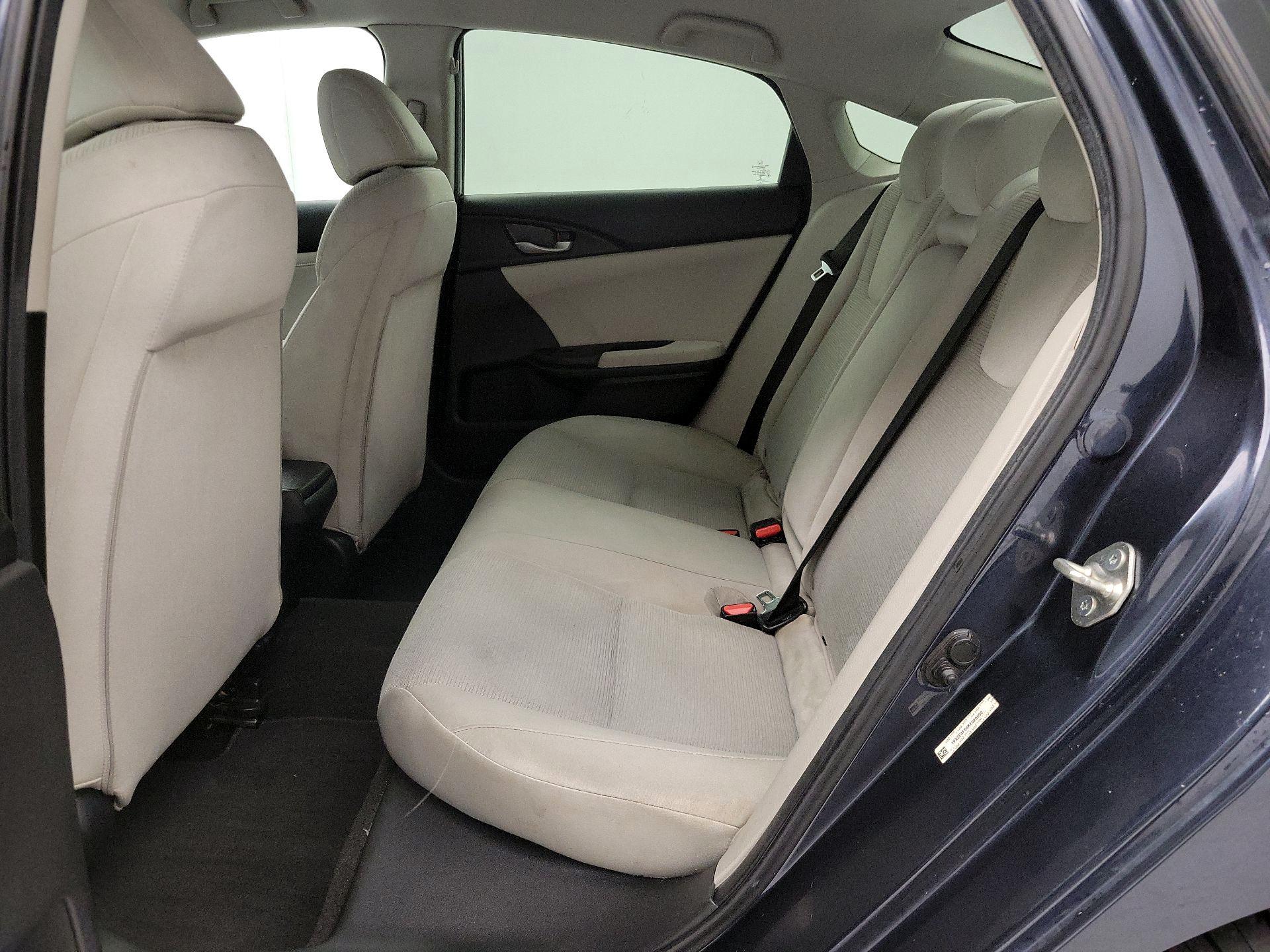 Thumbnail: 2019 Honda Insight - 19