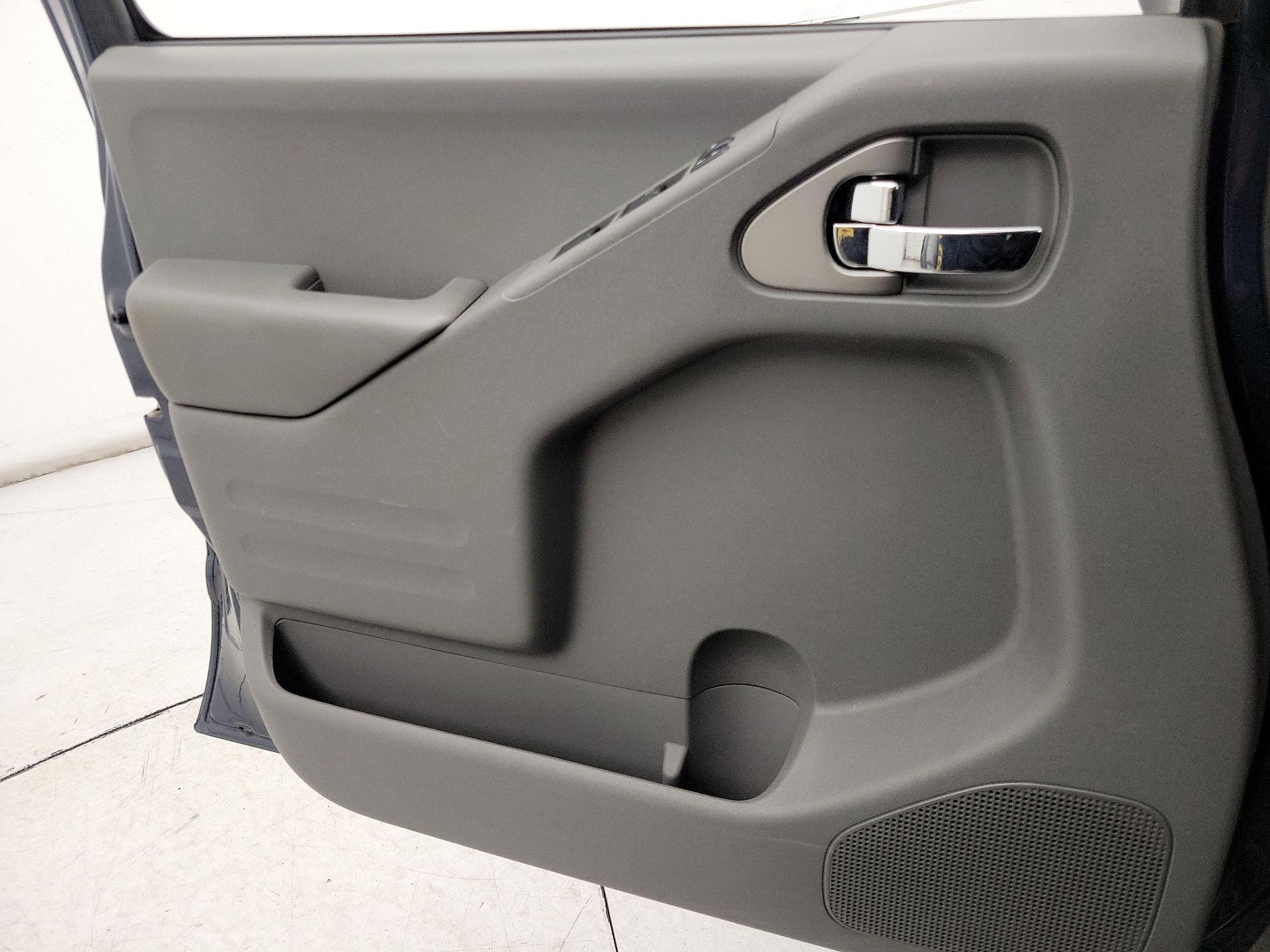 Thumbnail: 2017 Nissan Frontier - 12