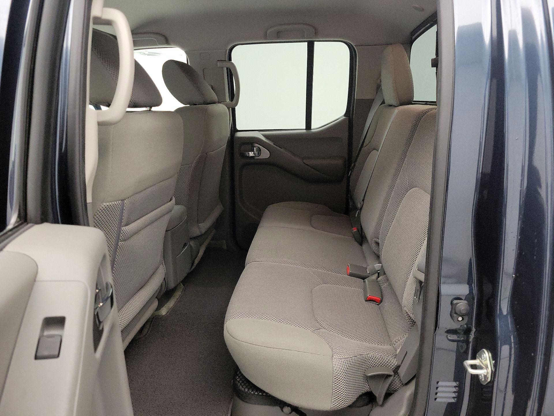 Thumbnail: 2017 Nissan Frontier - 18