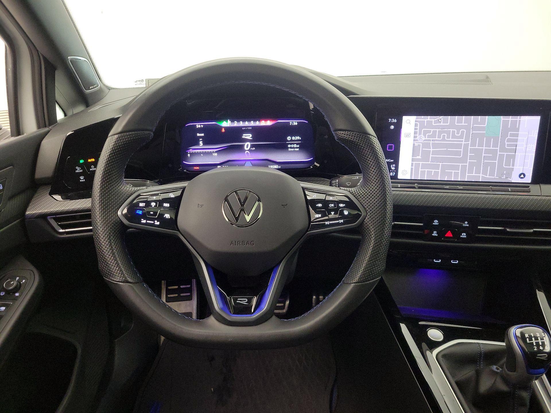 Thumbnail: 2024 Volkswagen Golf - 10