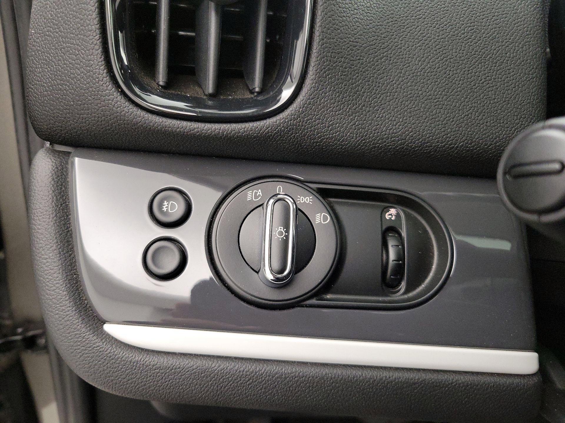 Thumbnail: 2020 MINI Cooper Countryman - 13