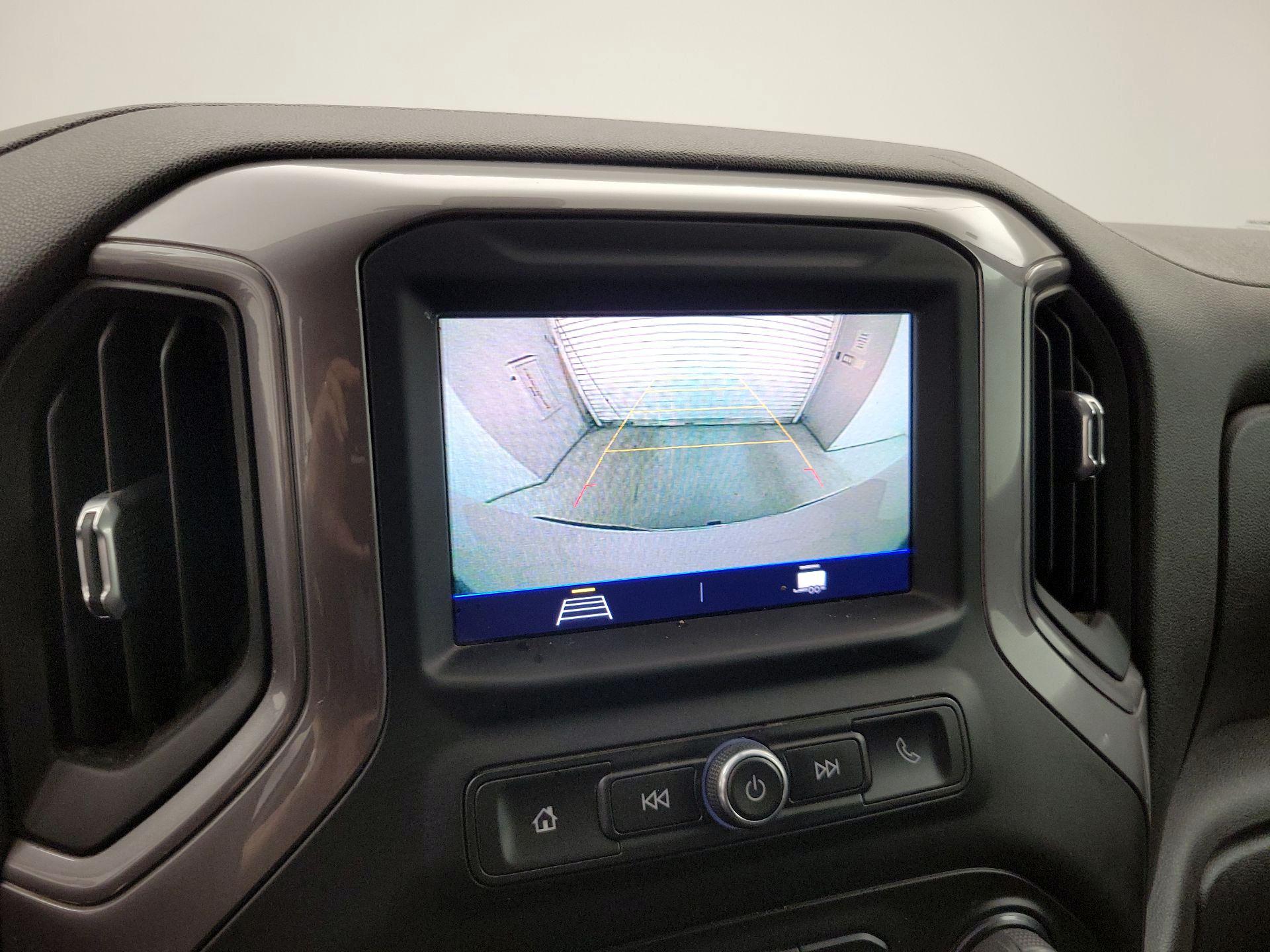 Thumbnail: 2021 Chevrolet Silverado 1500 - 14