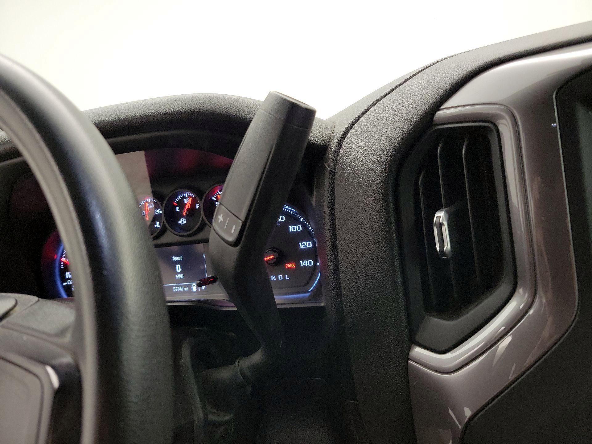 Thumbnail: 2021 Chevrolet Silverado 1500 - 17