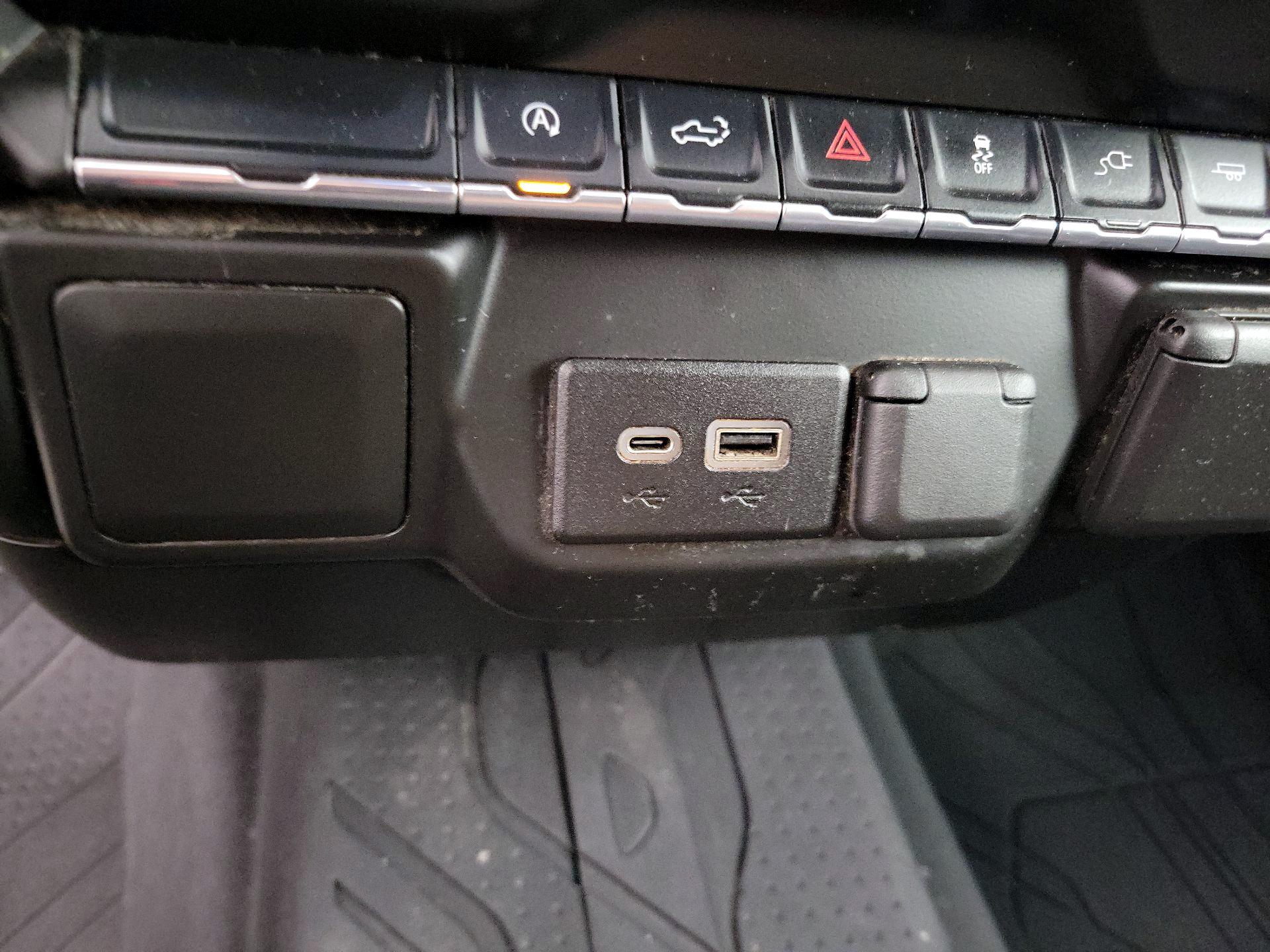 Thumbnail: 2021 Chevrolet Silverado 1500 - 18