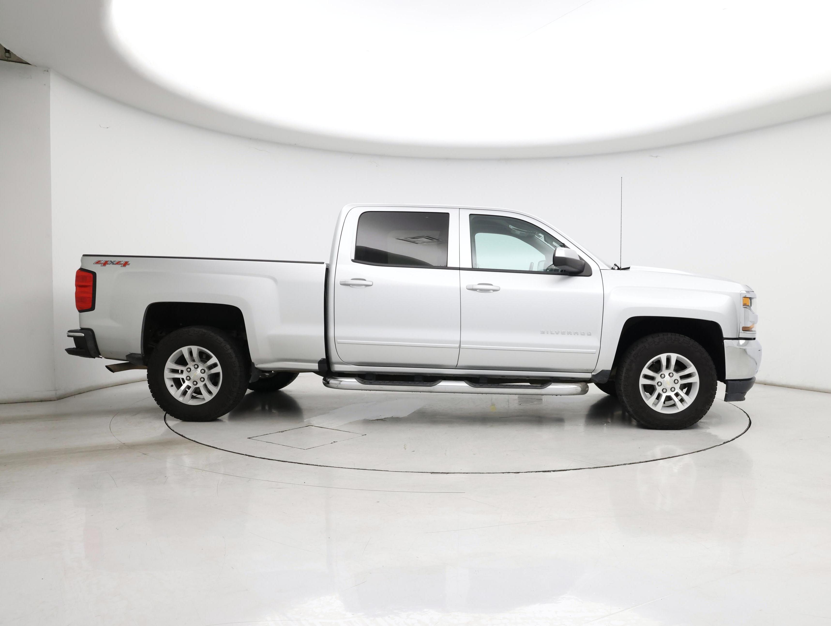 Thumbnail: 2017 Chevrolet Silverado 1500 - 7