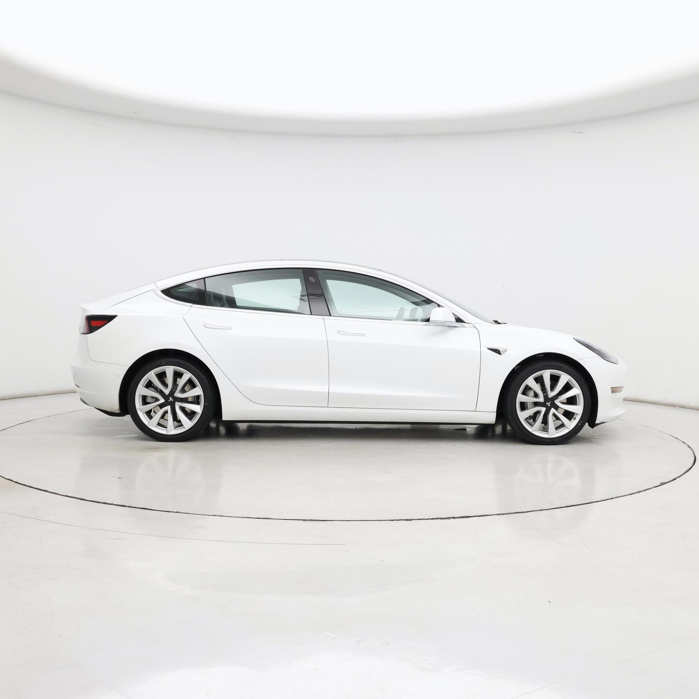 Thumbnail: 2020 Tesla Model 3 - 7