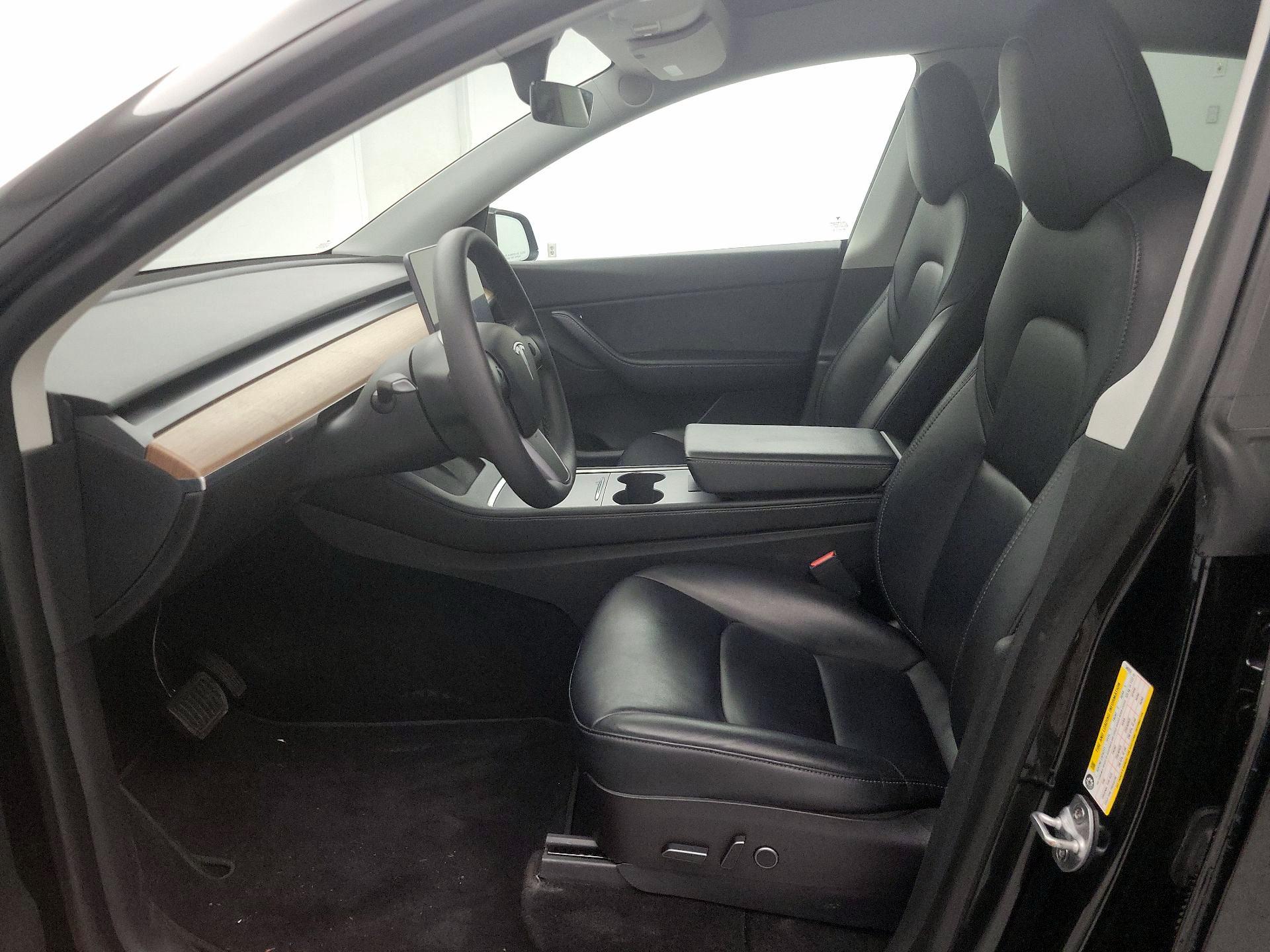 Thumbnail: 2022 Tesla Model Y - 11