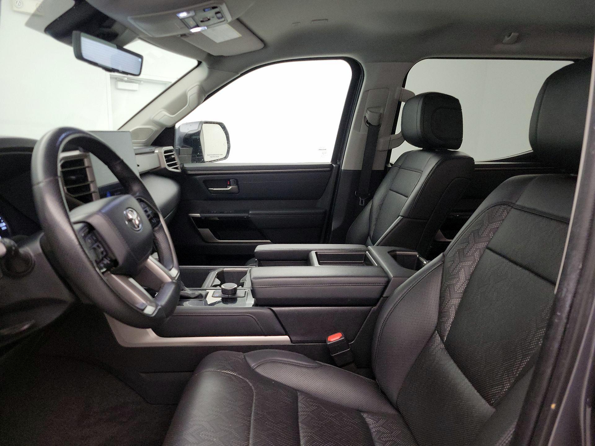 Thumbnail: 2022 Toyota Tundra - 11