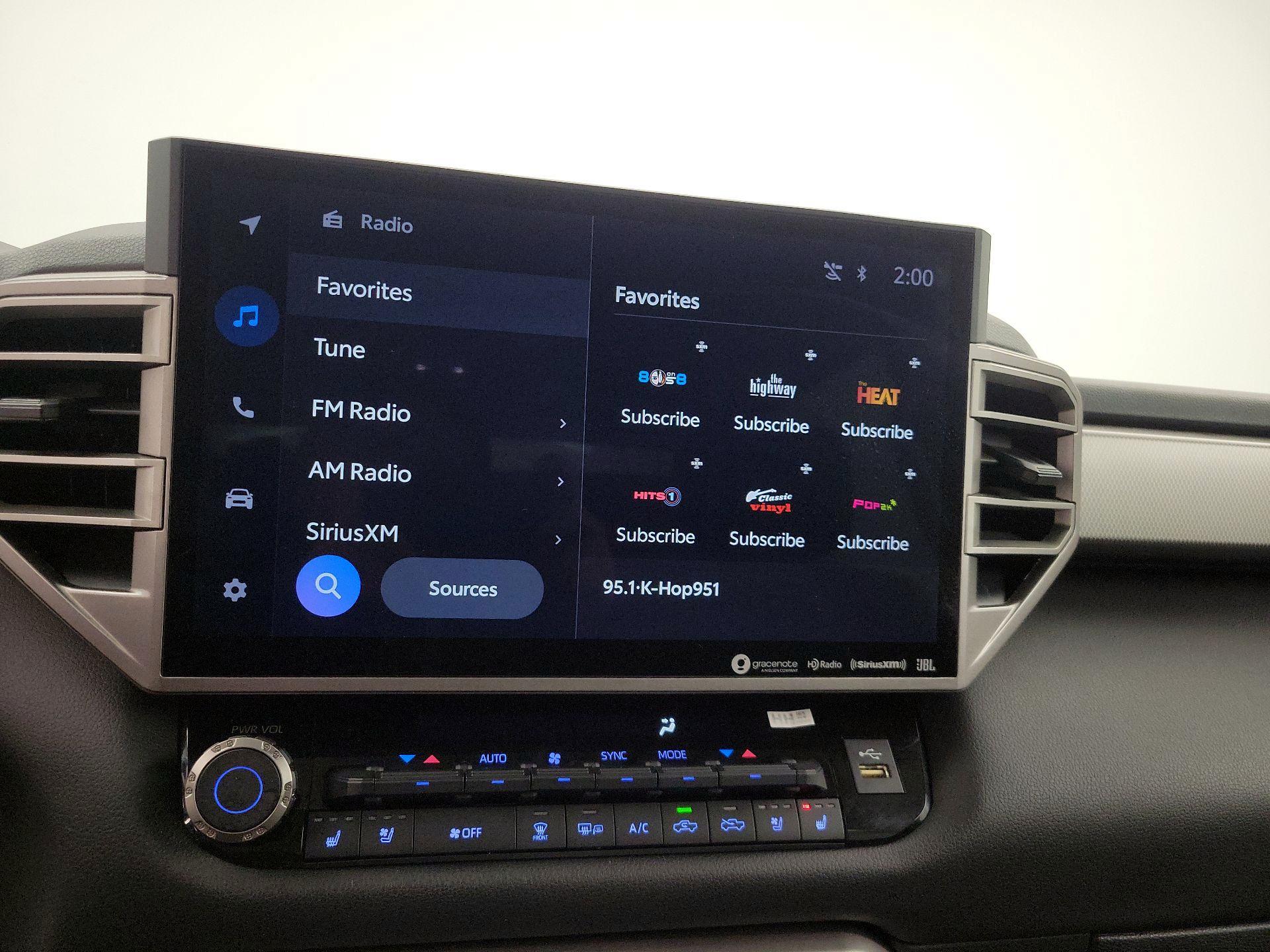 Thumbnail: 2022 Toyota Tundra - 15