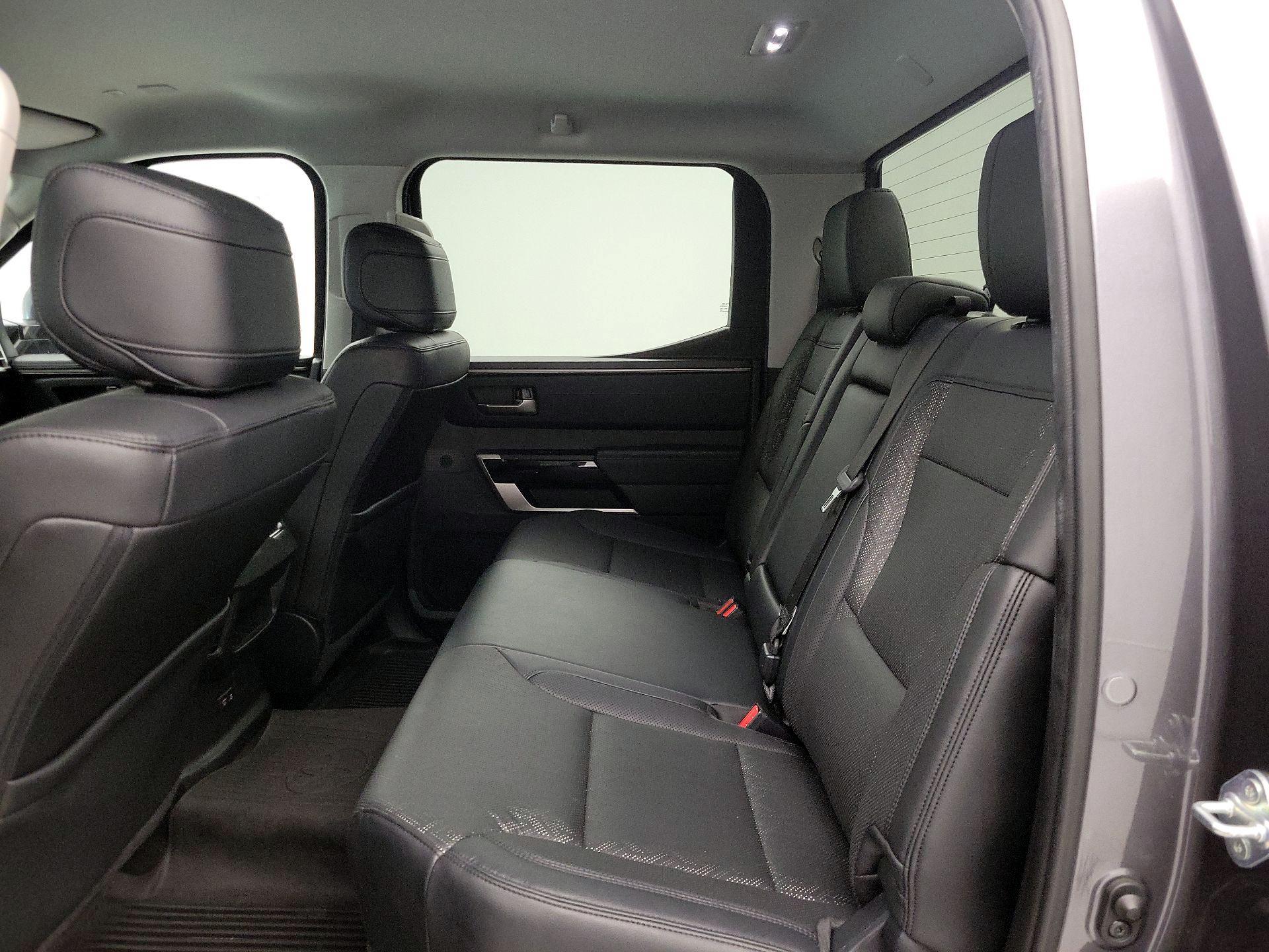 Thumbnail: 2022 Toyota Tundra - 19