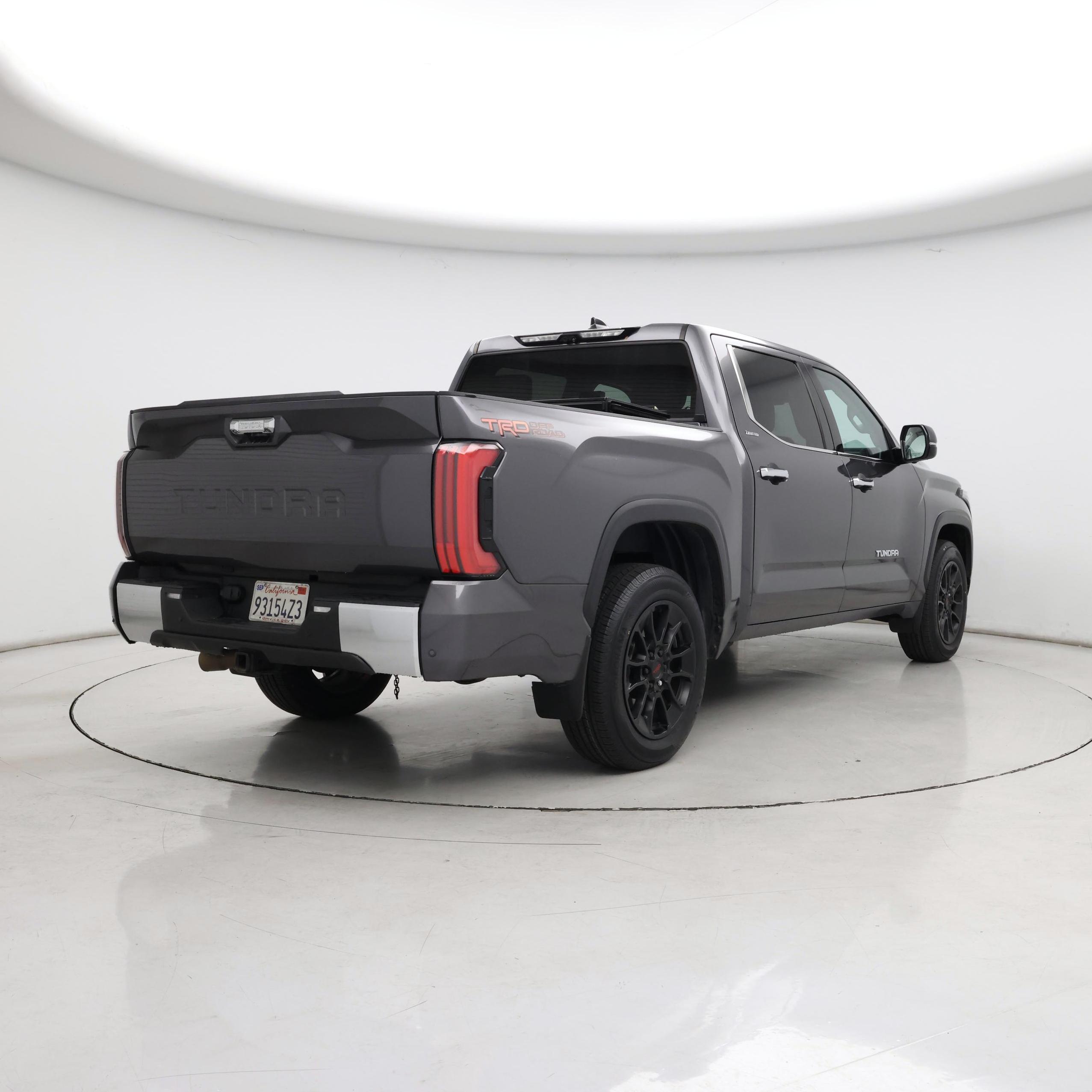 Thumbnail: 2022 Toyota Tundra - 8