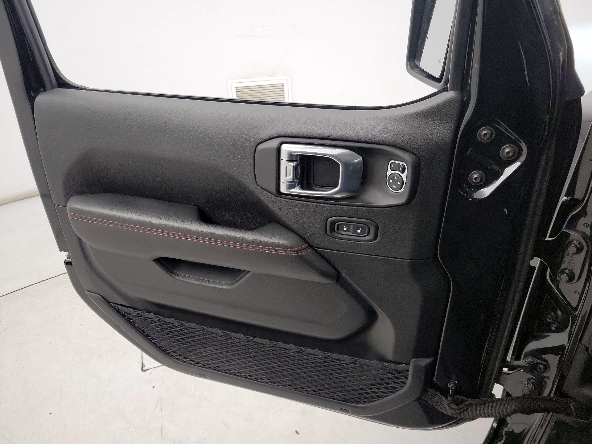 Thumbnail: 2021 Jeep Wrangler - 12