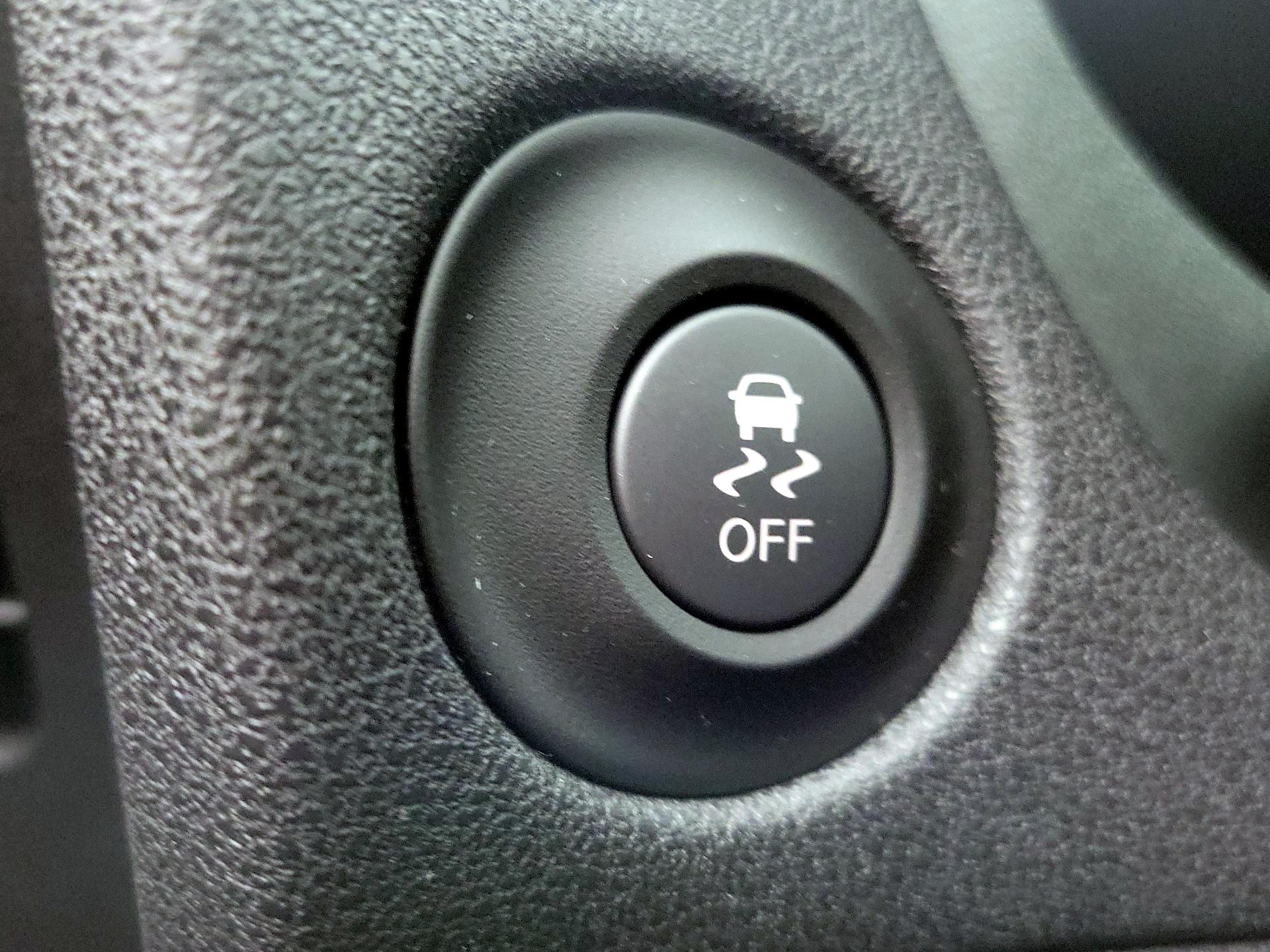 Thumbnail: 2016 Nissan Z - 13