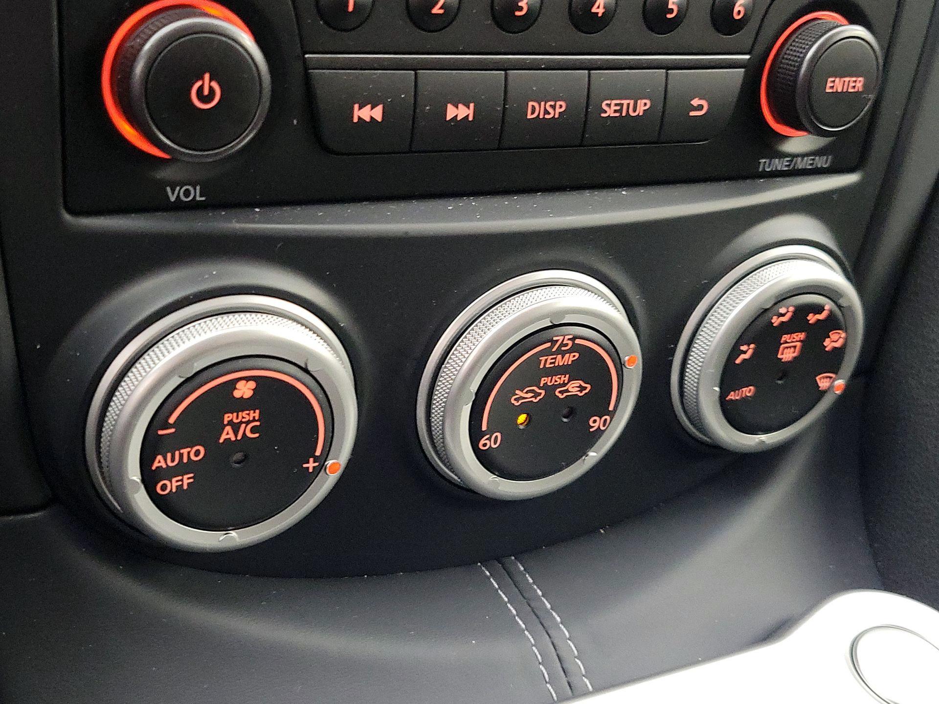 Thumbnail: 2016 Nissan Z - 15