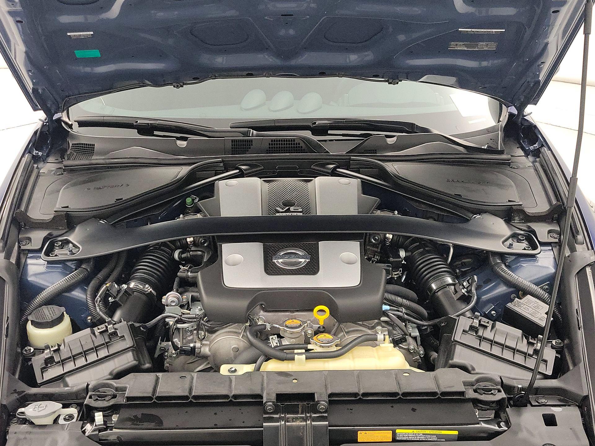 Thumbnail: 2016 Nissan Z - 19