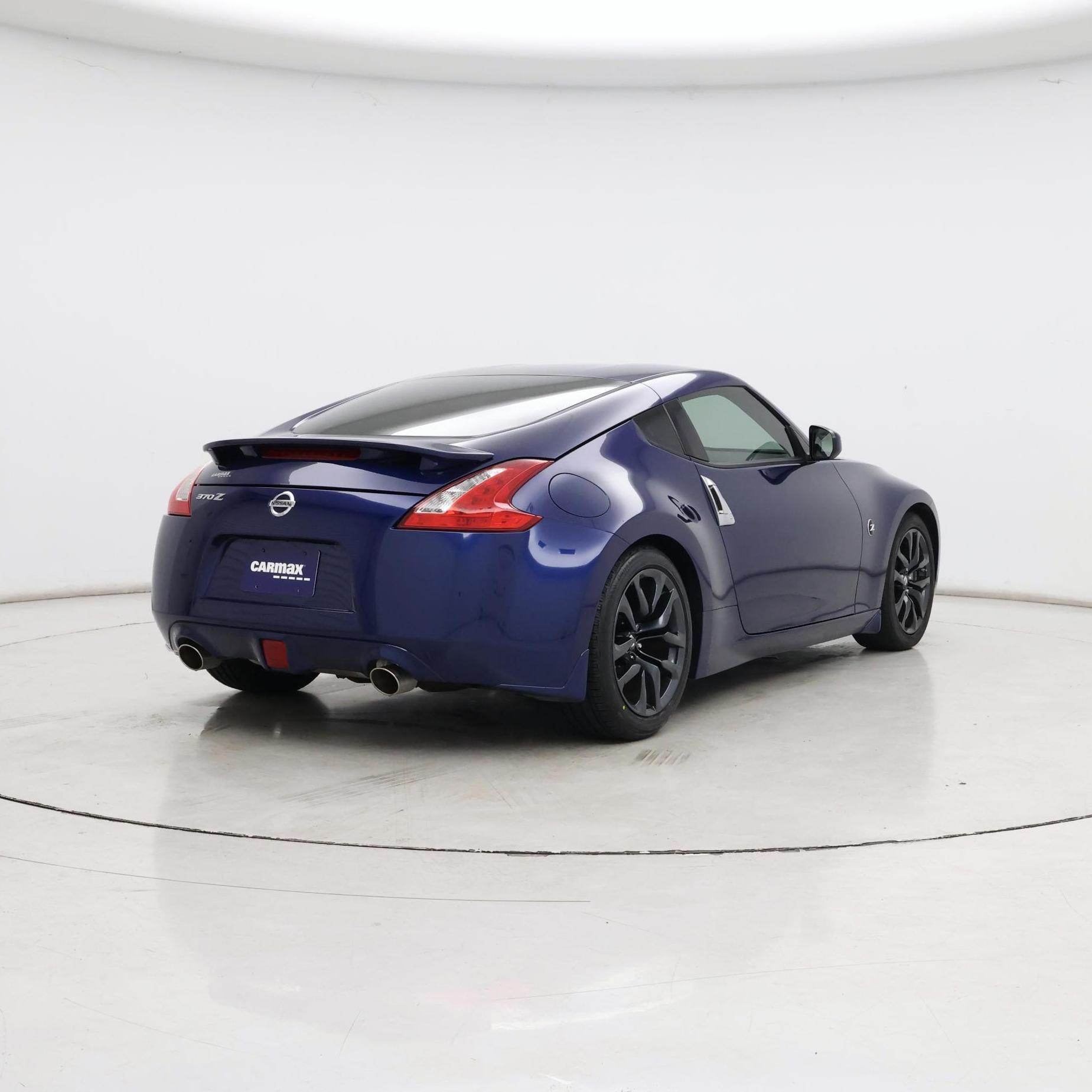 Thumbnail: 2016 Nissan Z - 8