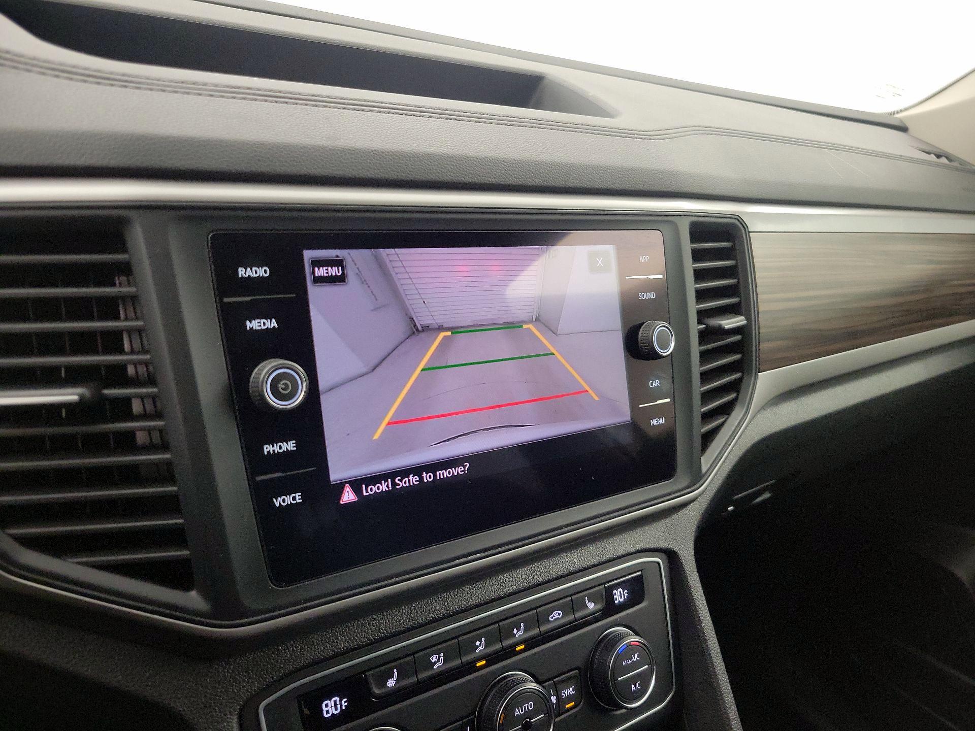 Thumbnail: 2021 Volkswagen Atlas - 14