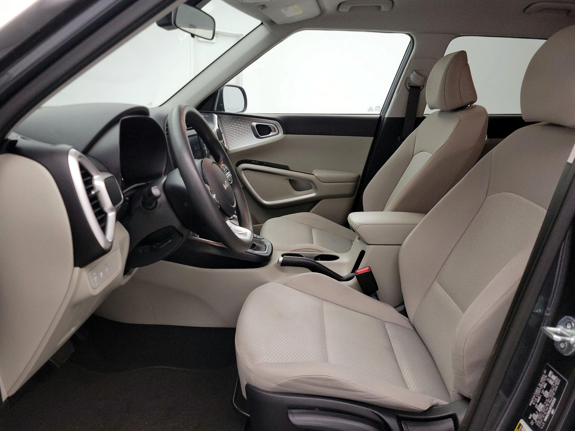 Thumbnail: 2023 Kia Soul - 11