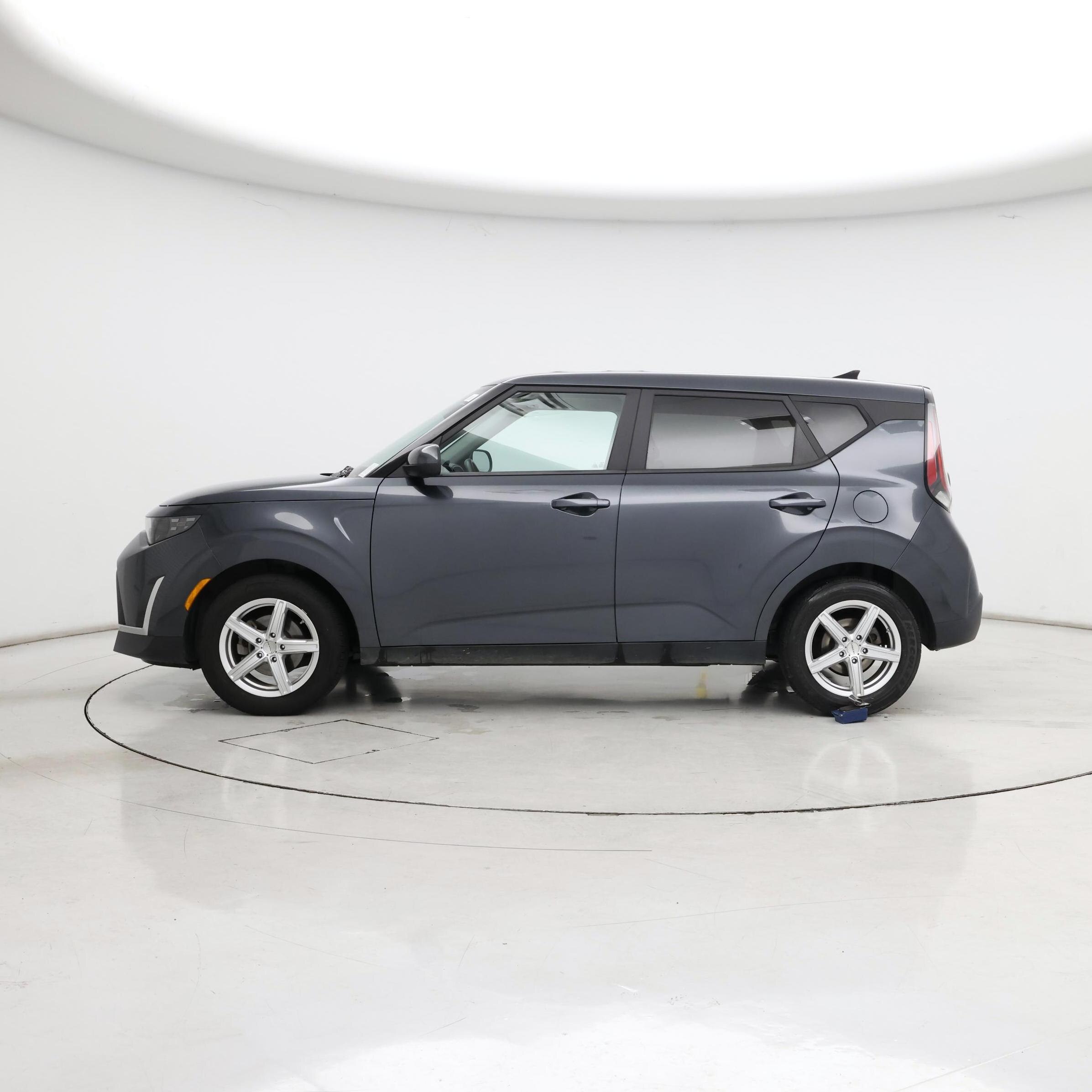 Thumbnail: 2023 Kia Soul - 3