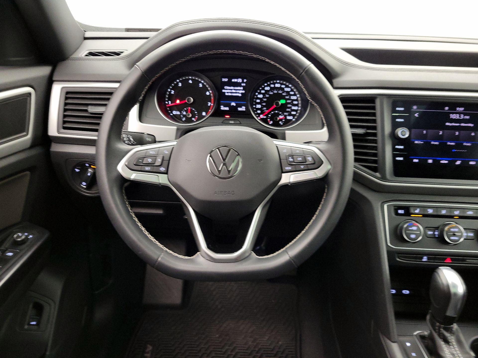 Thumbnail: 2021 Volkswagen Atlas - 10