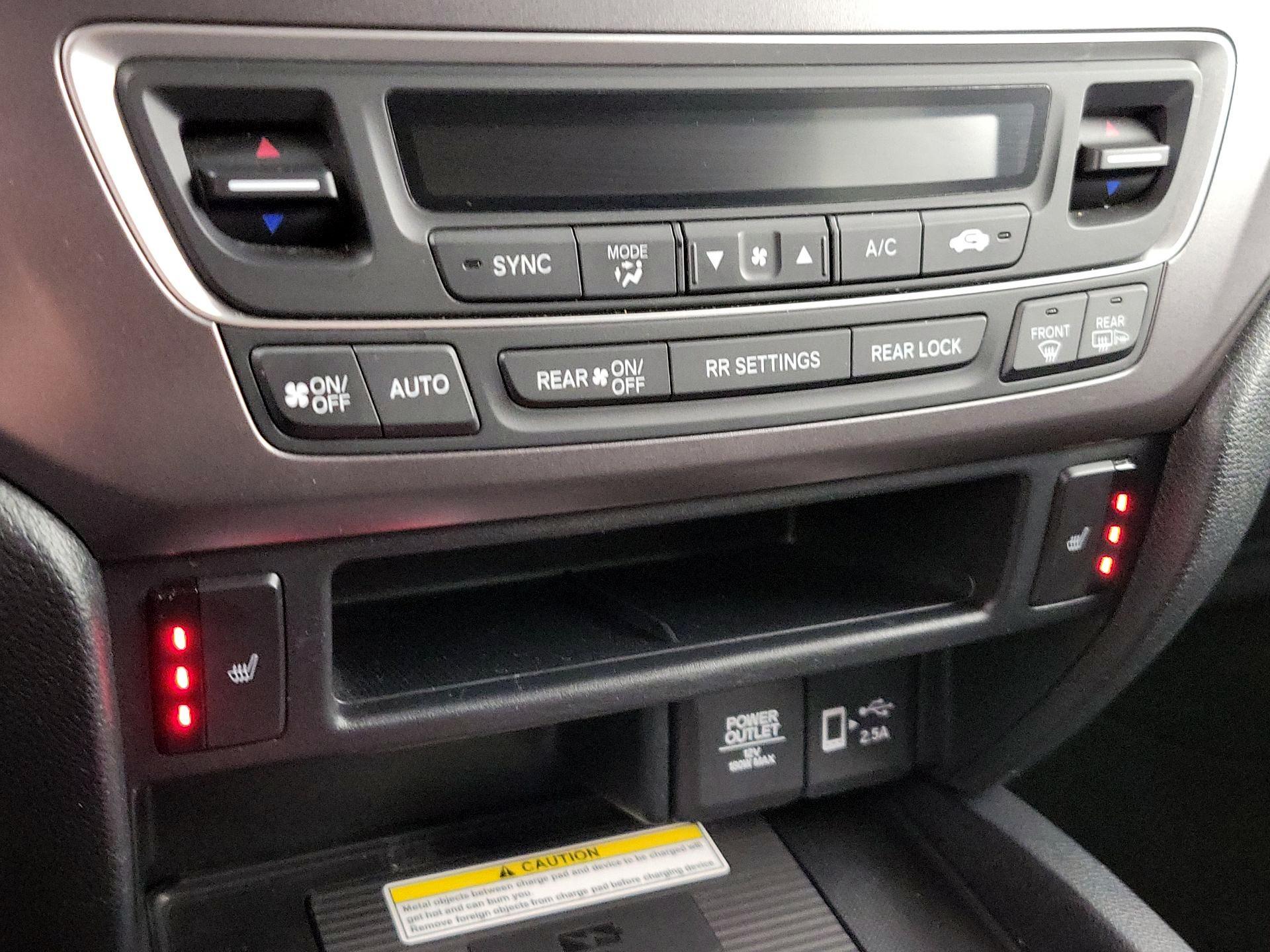 Thumbnail: 2022 Honda Pilot - 16