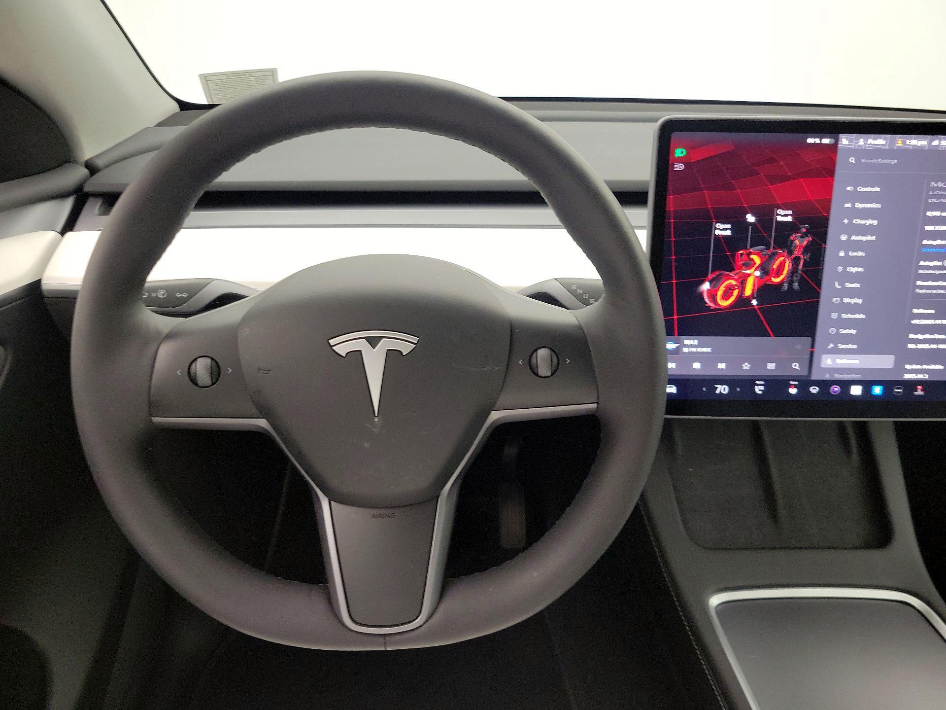 Thumbnail: 2023 Tesla Model Y - 10