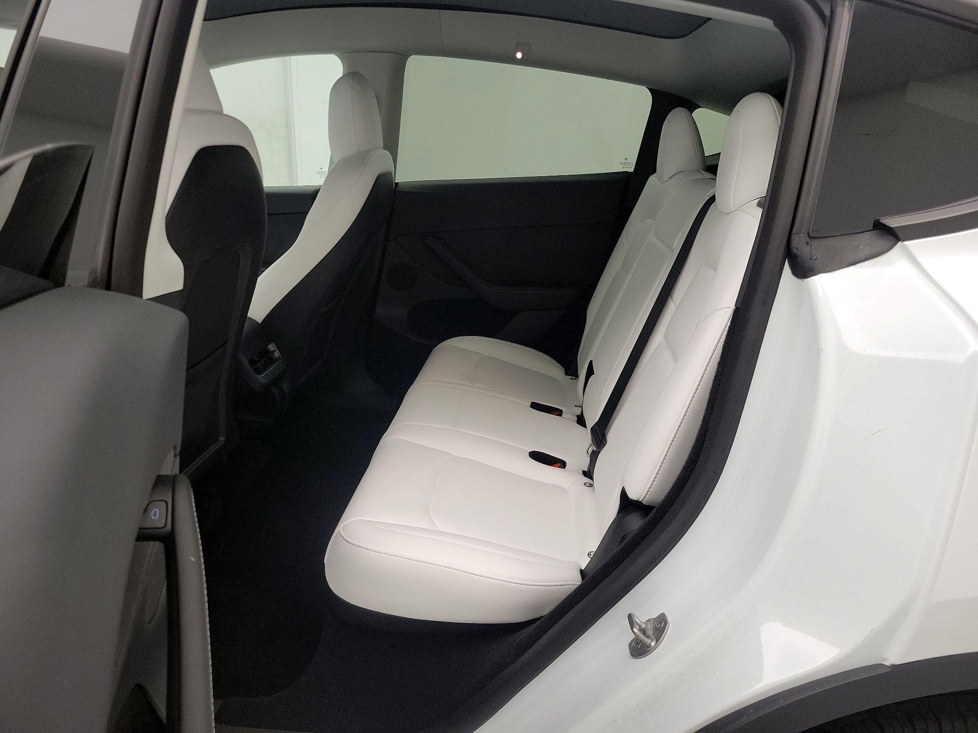 Thumbnail: 2023 Tesla Model Y - 19