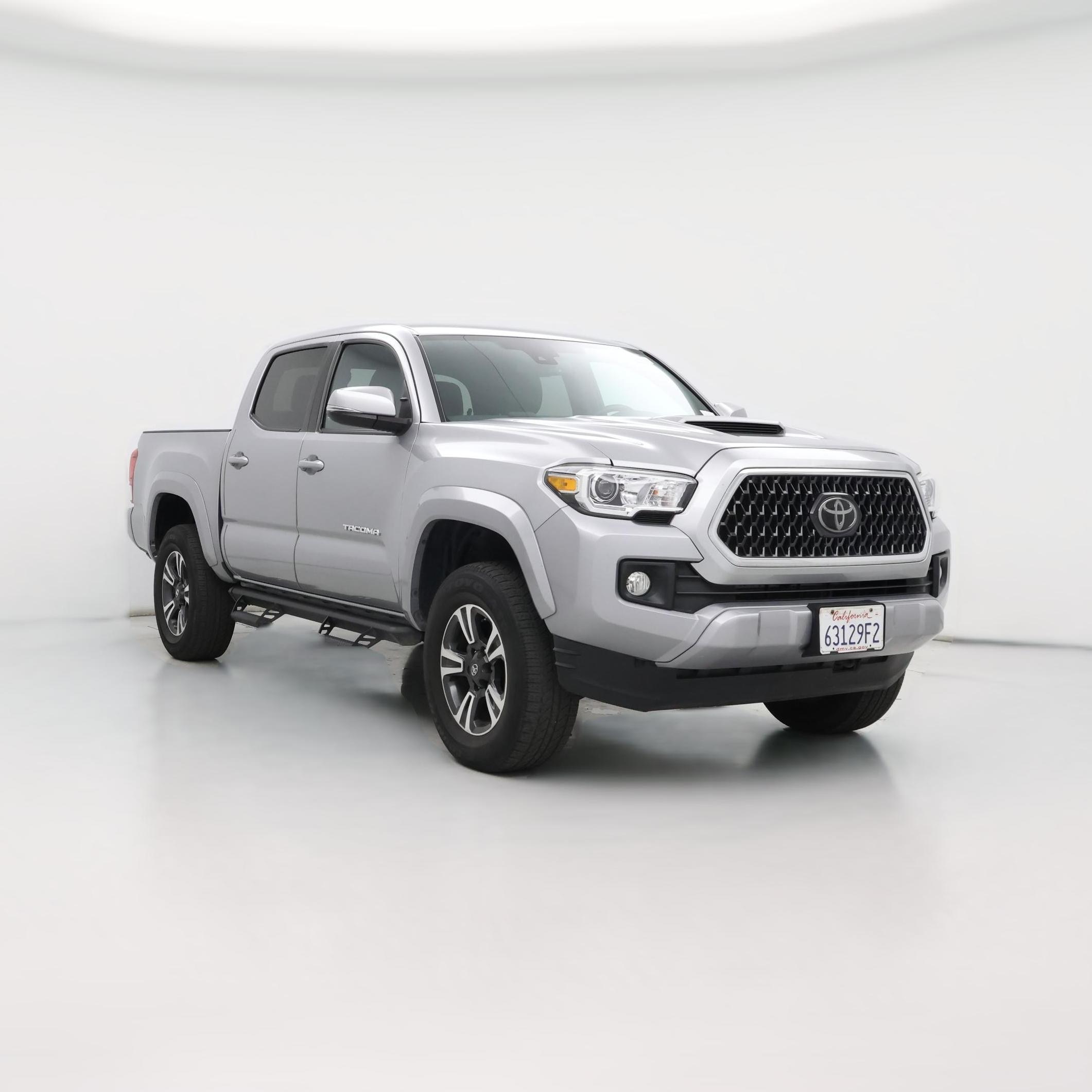 Thumbnail: 2018 Toyota Tacoma - 1