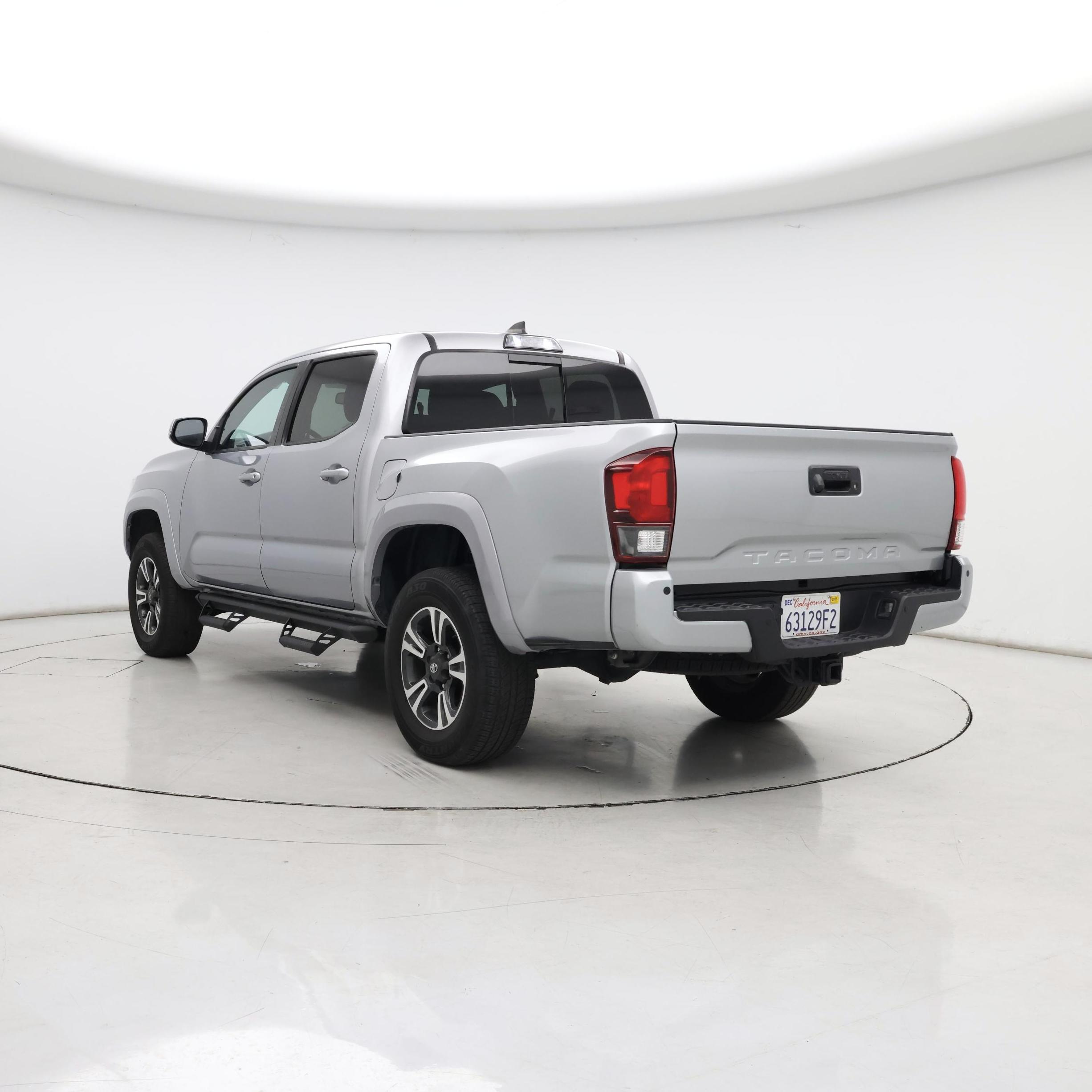 Thumbnail: 2018 Toyota Tacoma - 2