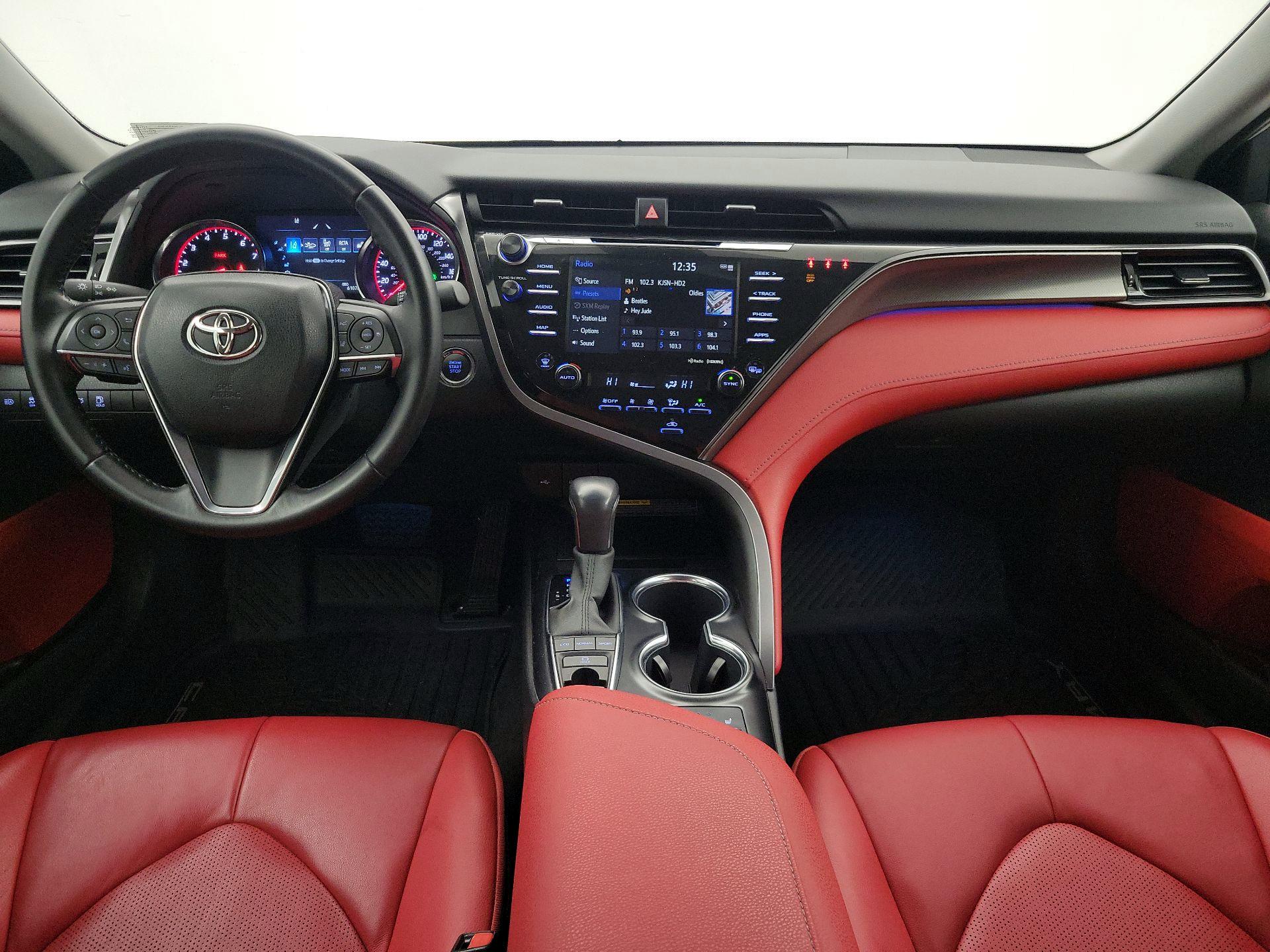 Thumbnail: 2020 Toyota Camry - 9