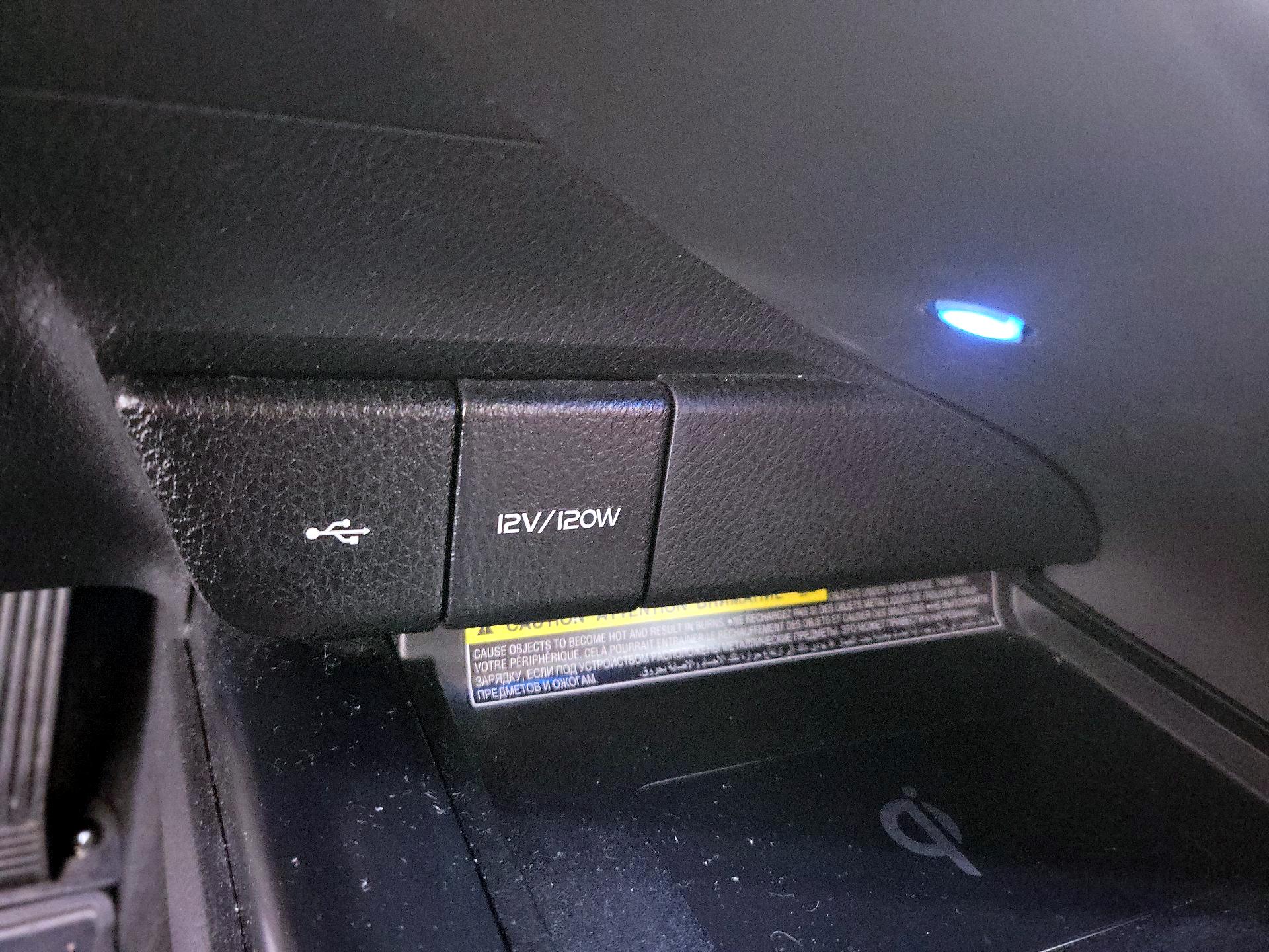 Thumbnail: 2020 Toyota Camry - 18