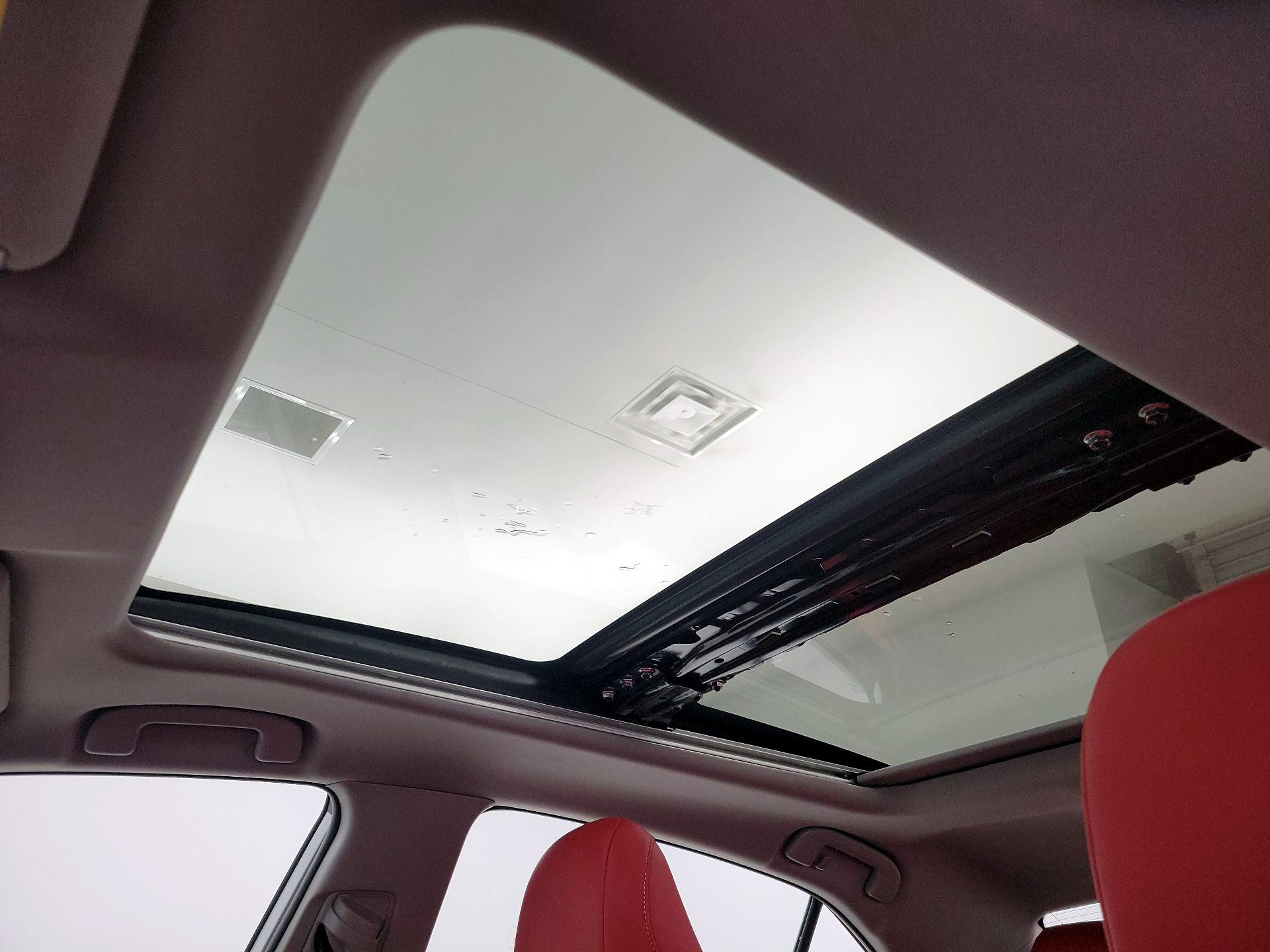 Thumbnail: 2020 Toyota Camry - 19